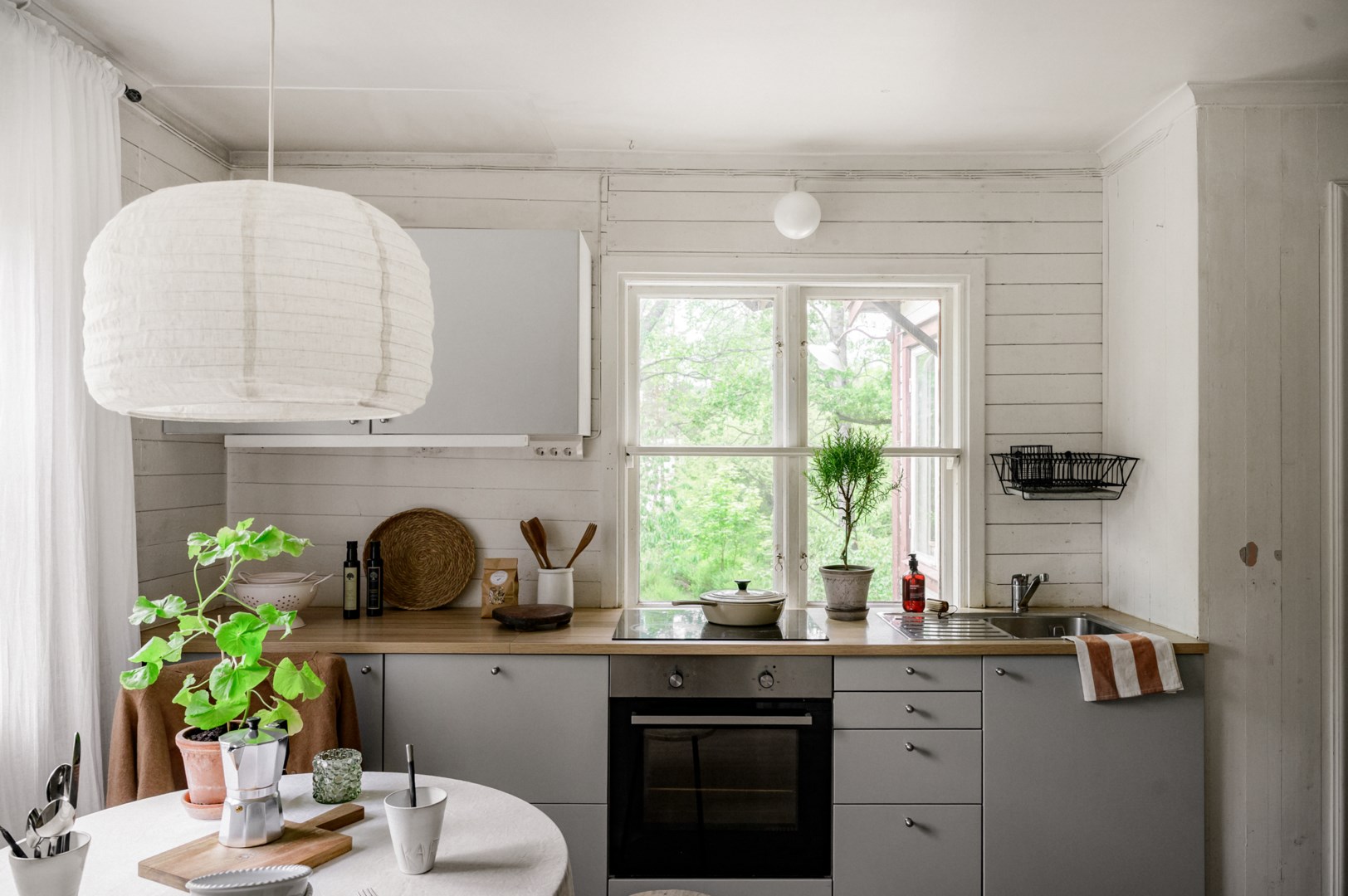 Bostadsbild från Lärkstigen 1, Såld i Strömma, Värmdö