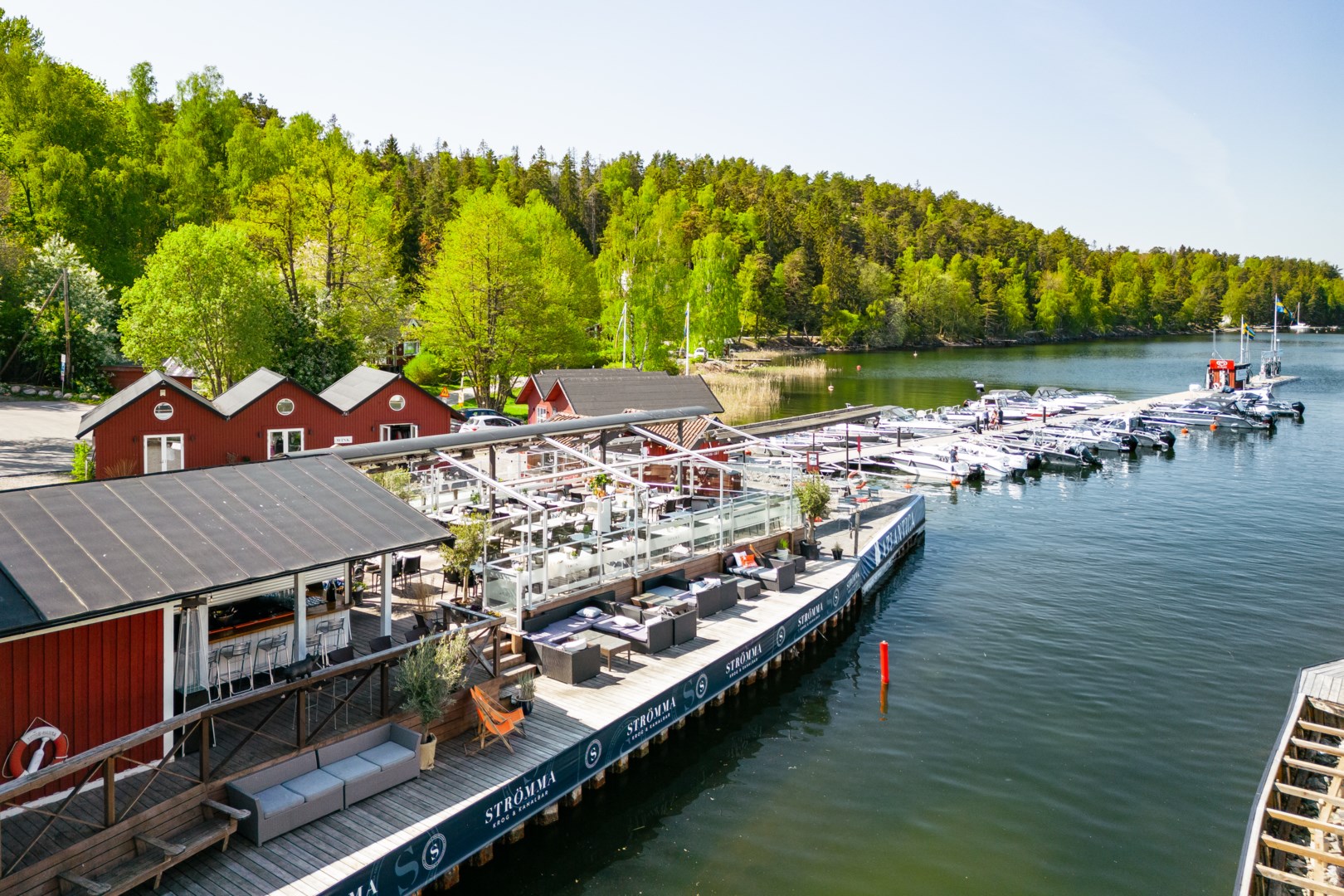 Bostadsbild från Lärkstigen 1, Såld i Strömma, Värmdö