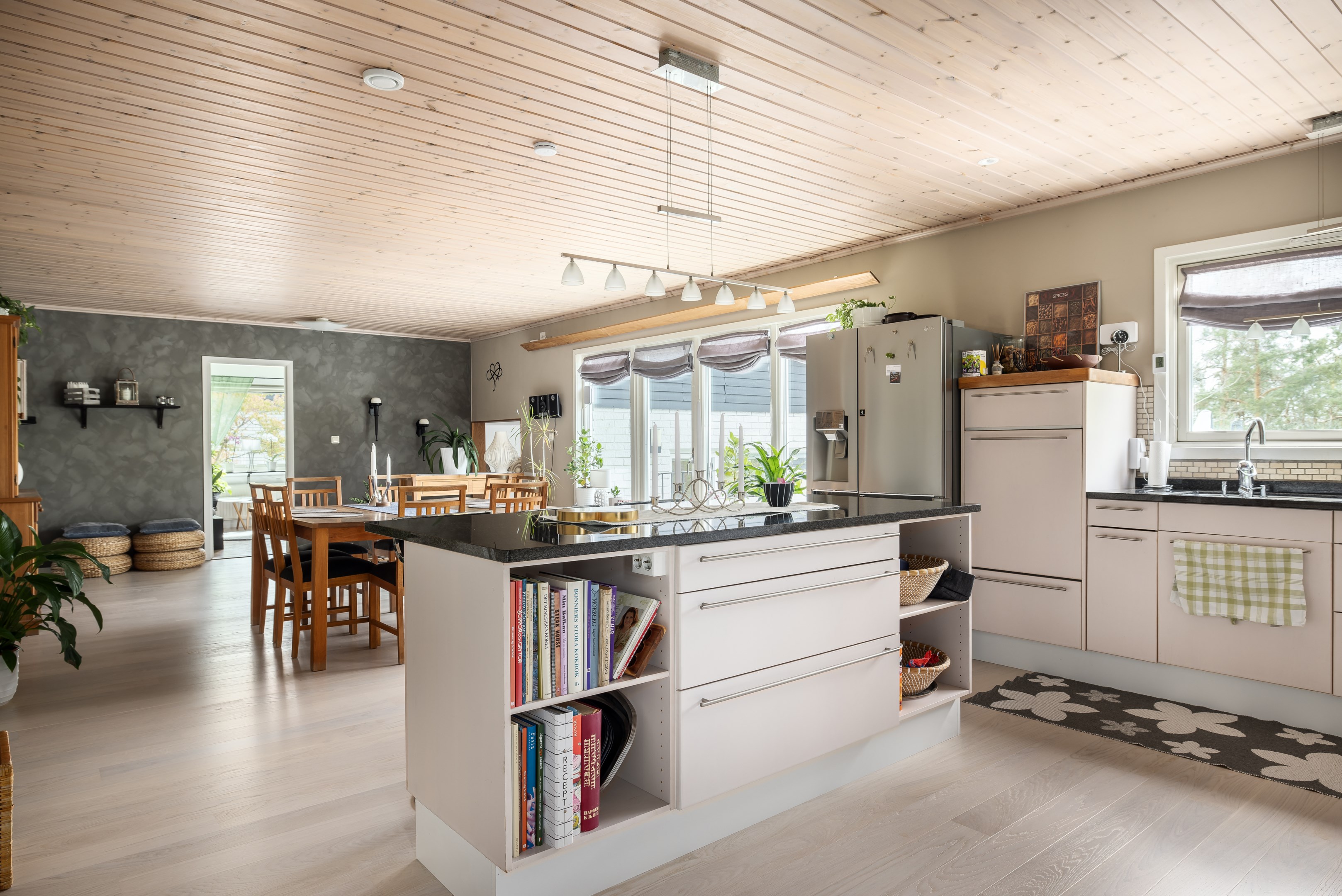 Bostadsbild från Möjavägen 13, Såld i Krokhöjden, Nacka