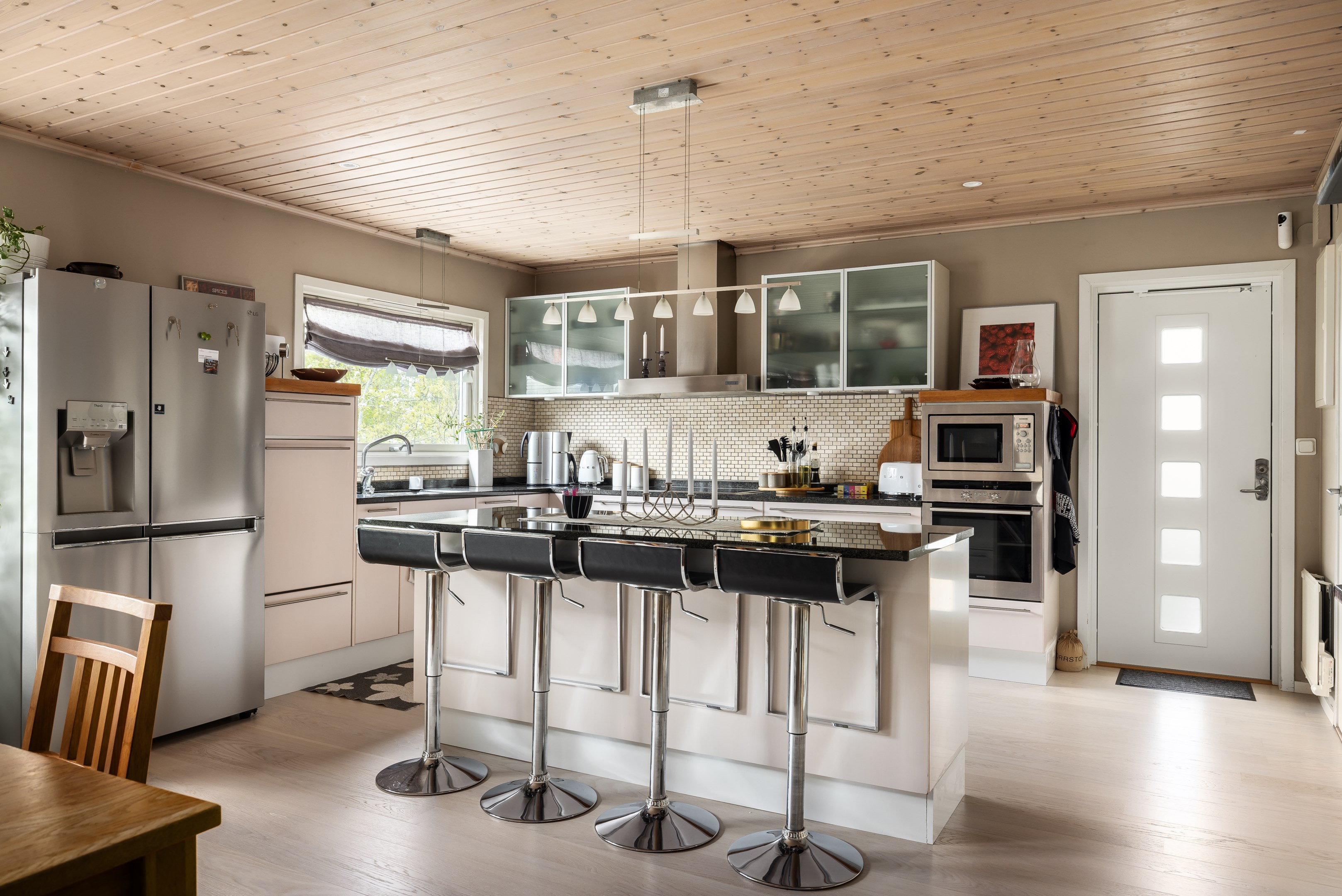 Bostadsbild från Möjavägen 13, Såld i Krokhöjden, Nacka