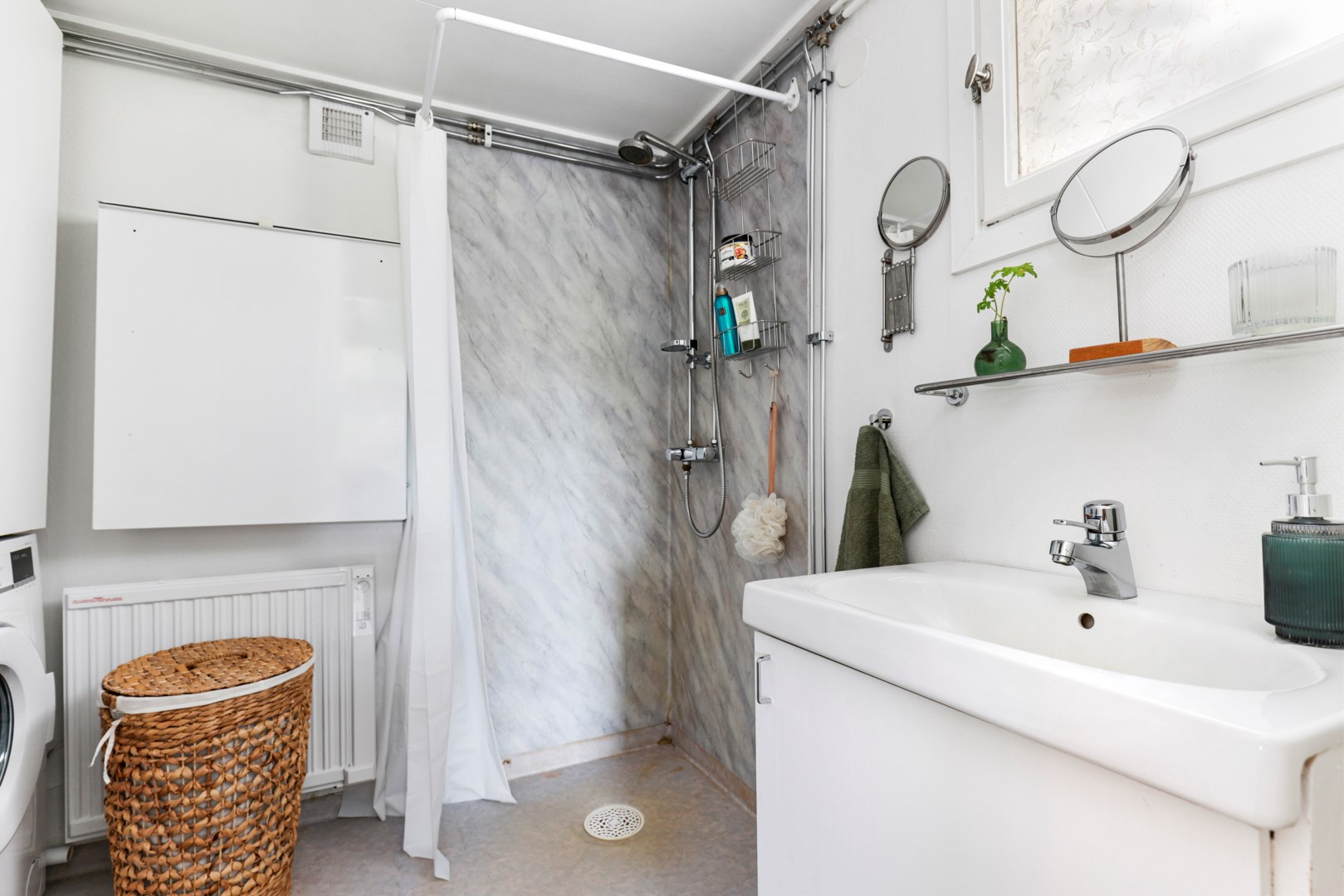 Bostadsbild från Bol 70, Till salu i , Uppsala