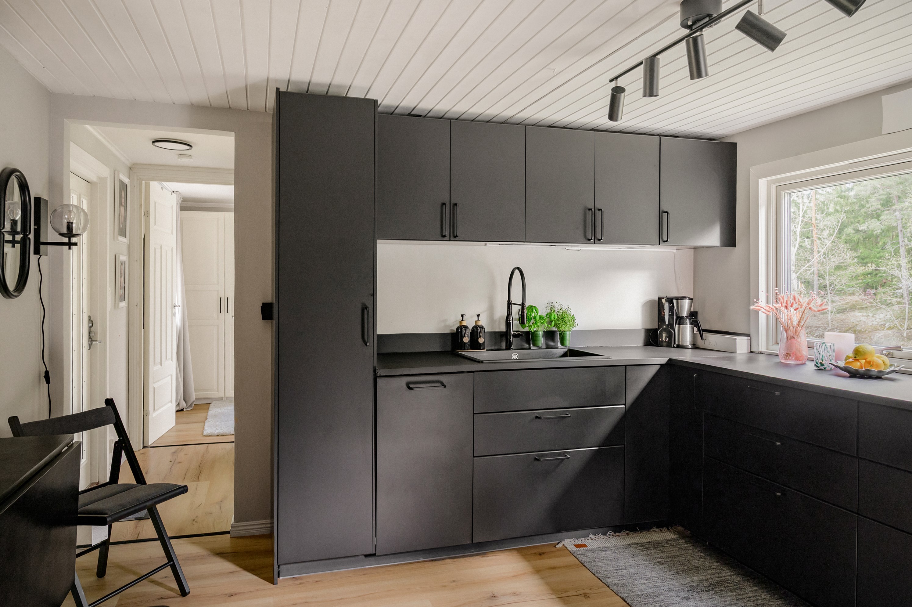 Bostadsbild från Hanskrokavägen 21, Såld i Skälsmara, Värmdö