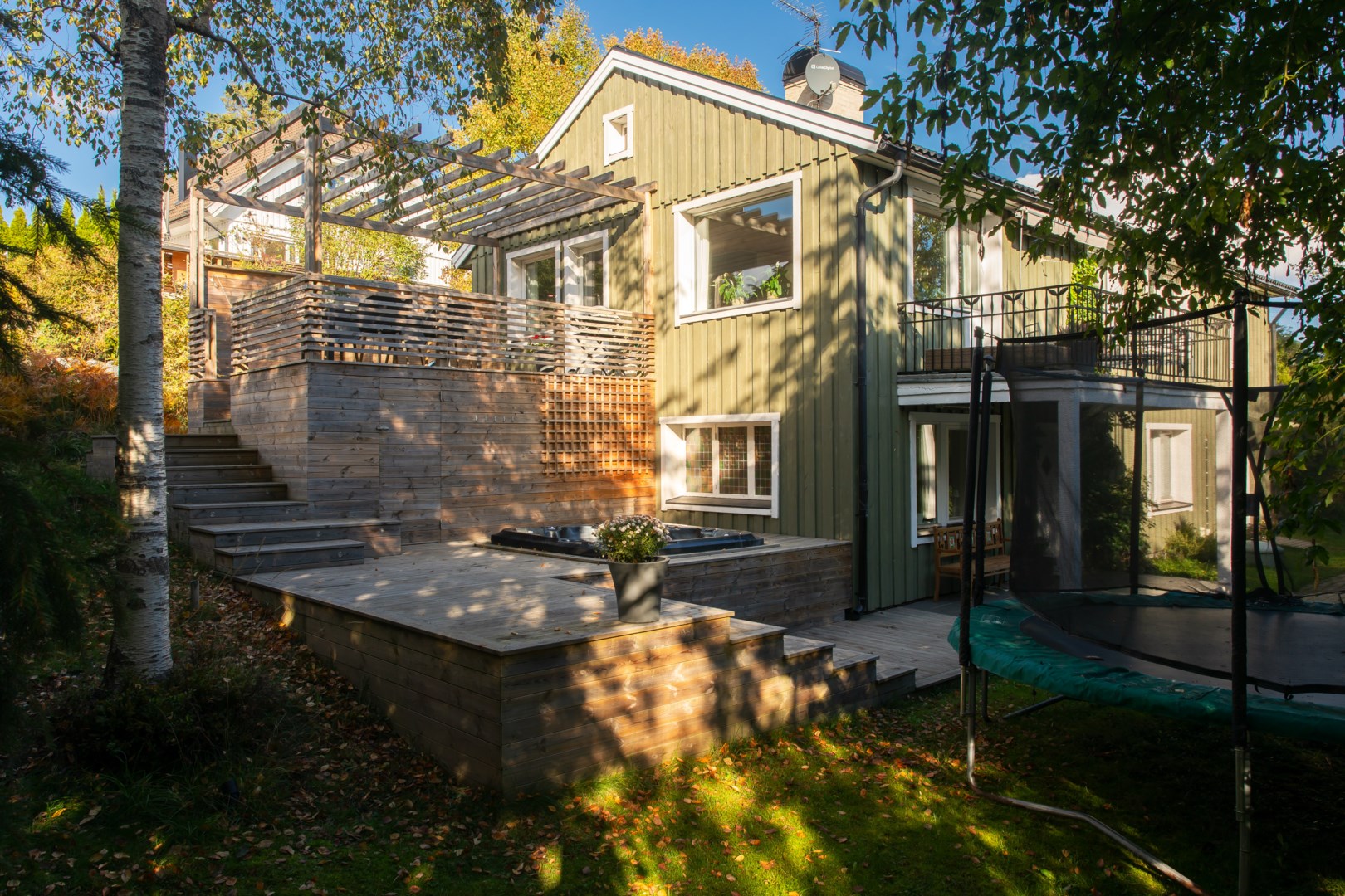 Bostadsbild från Lokevägen 18A, Såld i Lännersta, Nacka