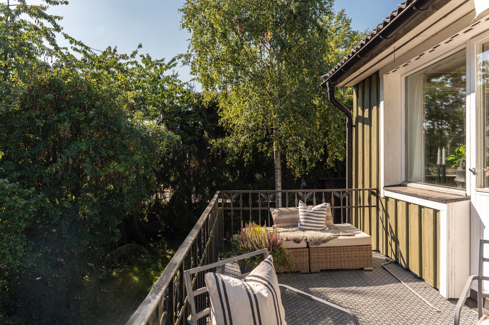 Bostadsbild från Lokevägen 18A, Såld i Lännersta, Nacka