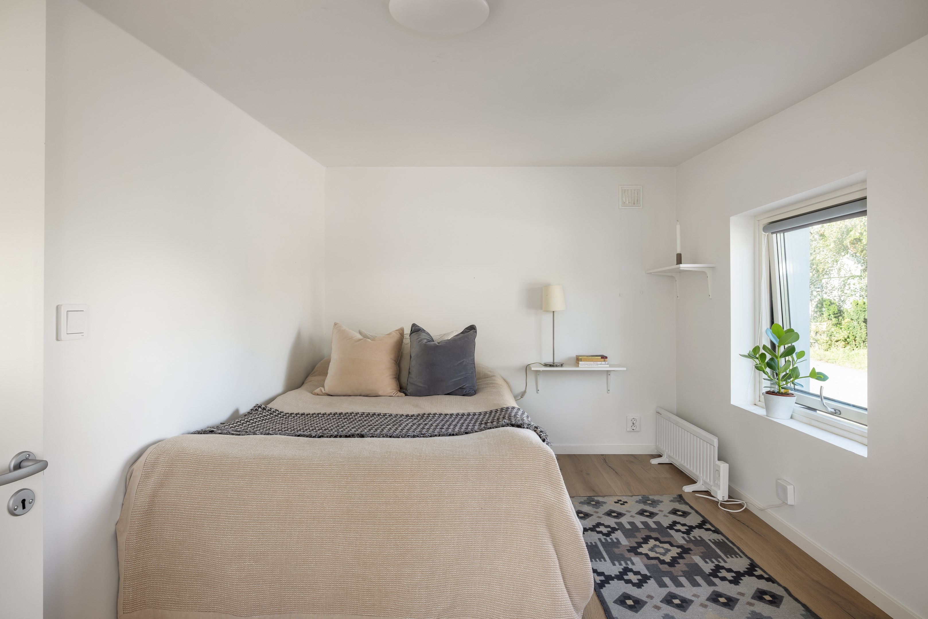 Attefallshus - sovrum 1