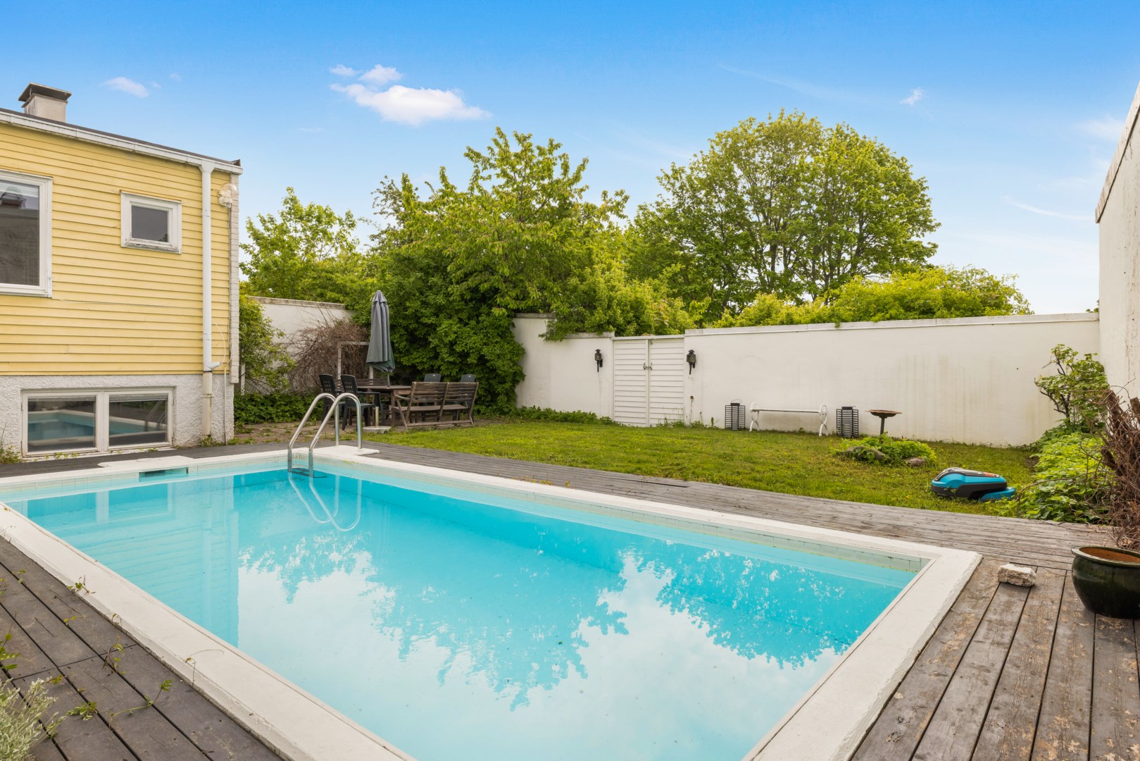 Bostadsbild från Hösträngsvägen 10, Såld i Valsätra, Uppsala