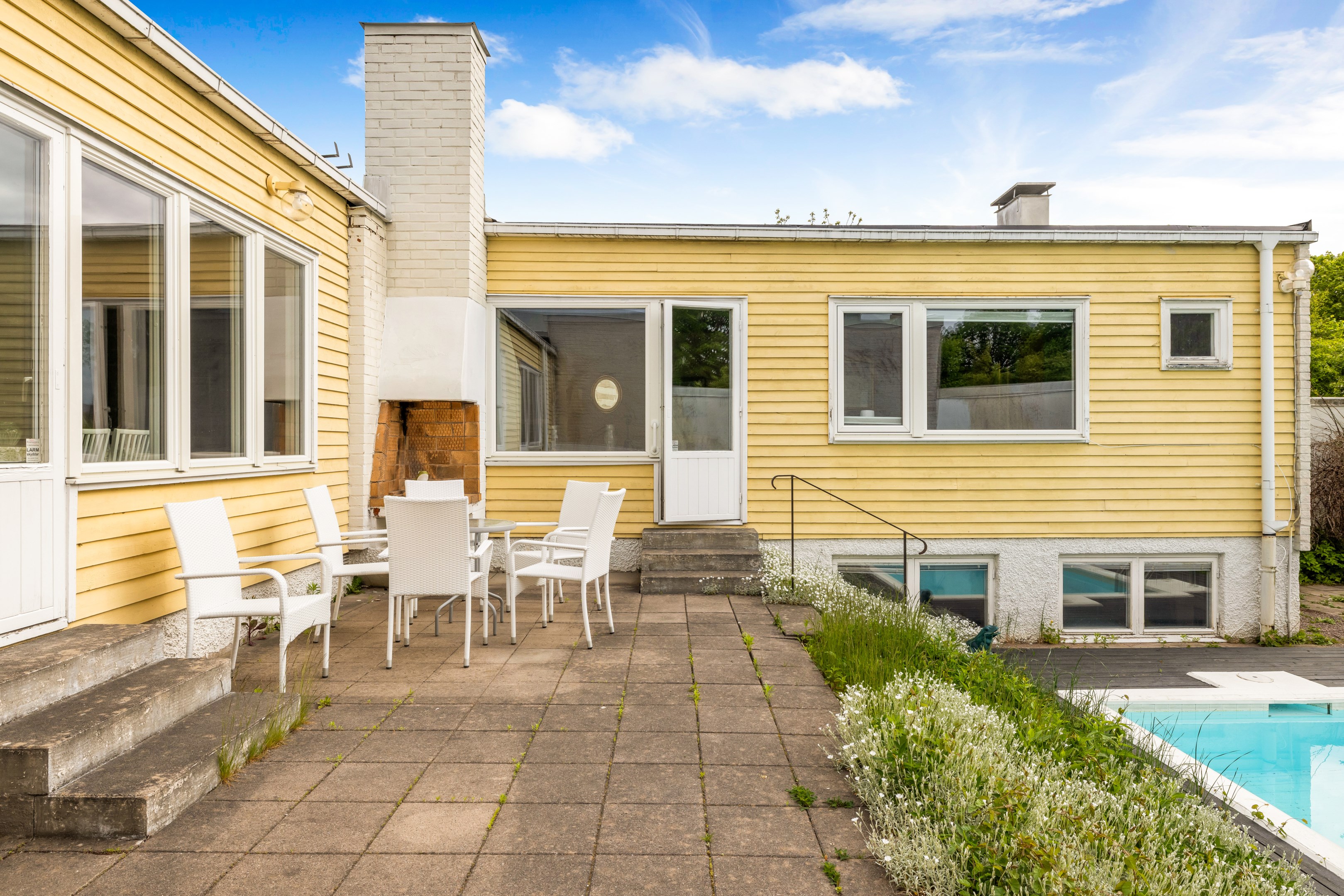 Bostadsbild från Hösträngsvägen 10, Såld i Valsätra, Uppsala