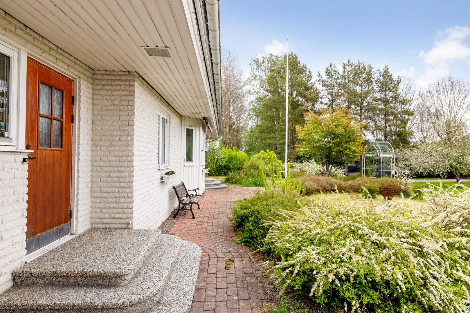 Bostadsbild från Viksta Myrby 42, Såld i Skyttorp, Uppsala