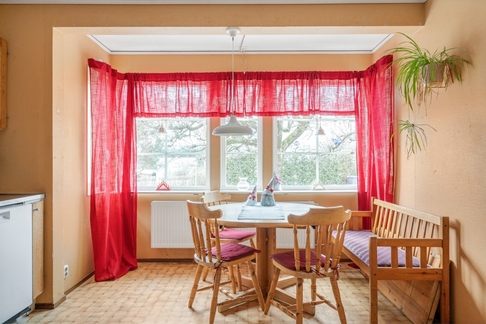 Bostadsbild från Killinge byväg 25, Till salu i Killinge/Kvarnnibble, Upplands-Bro