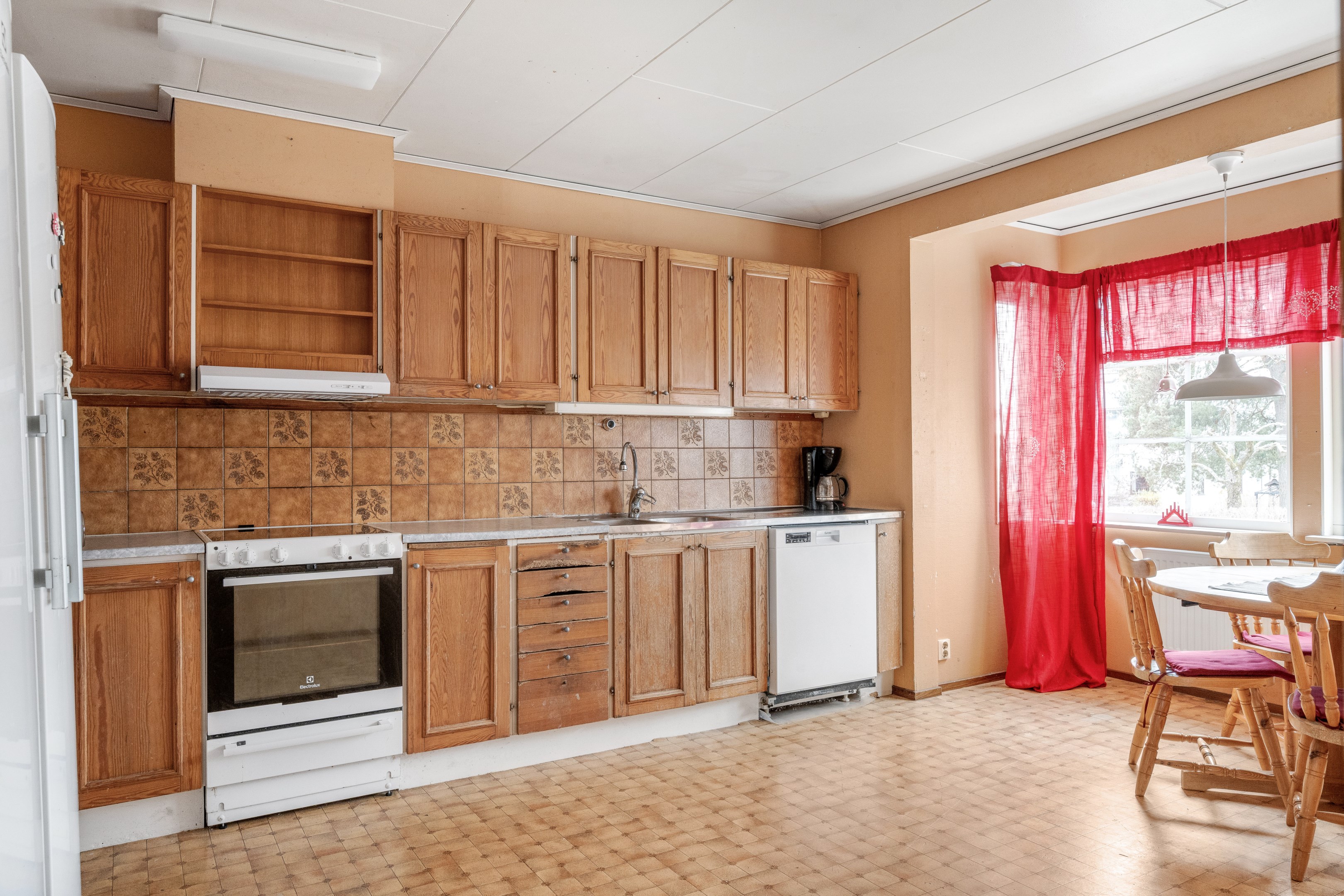 Bostadsbild från Killinge byväg 25, Såld i Killinge/Kvarnnibble, Upplands-Bro