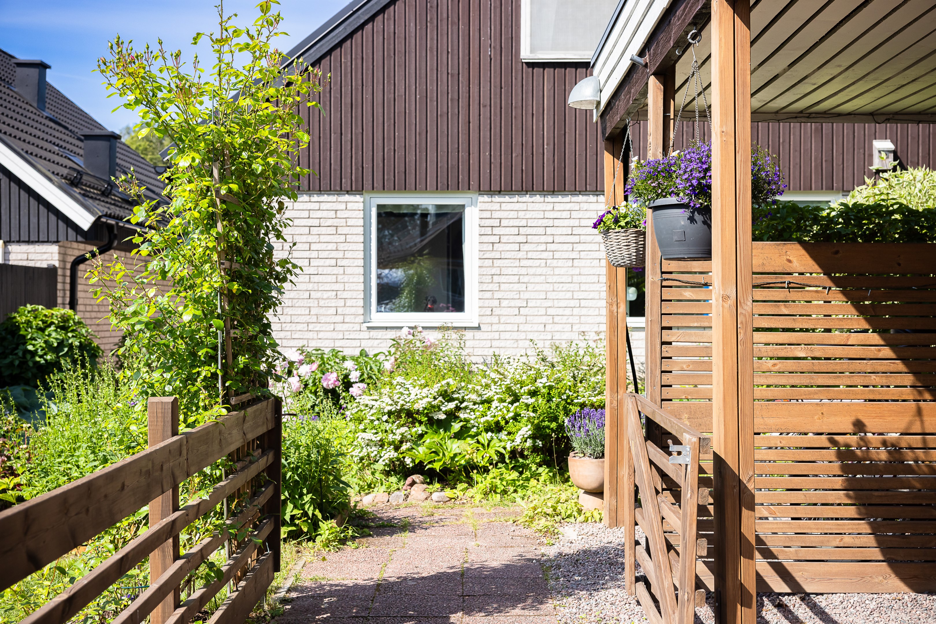 Bostadsbild från Askvägen 2 F, Såld i Sunnersta, Uppsala