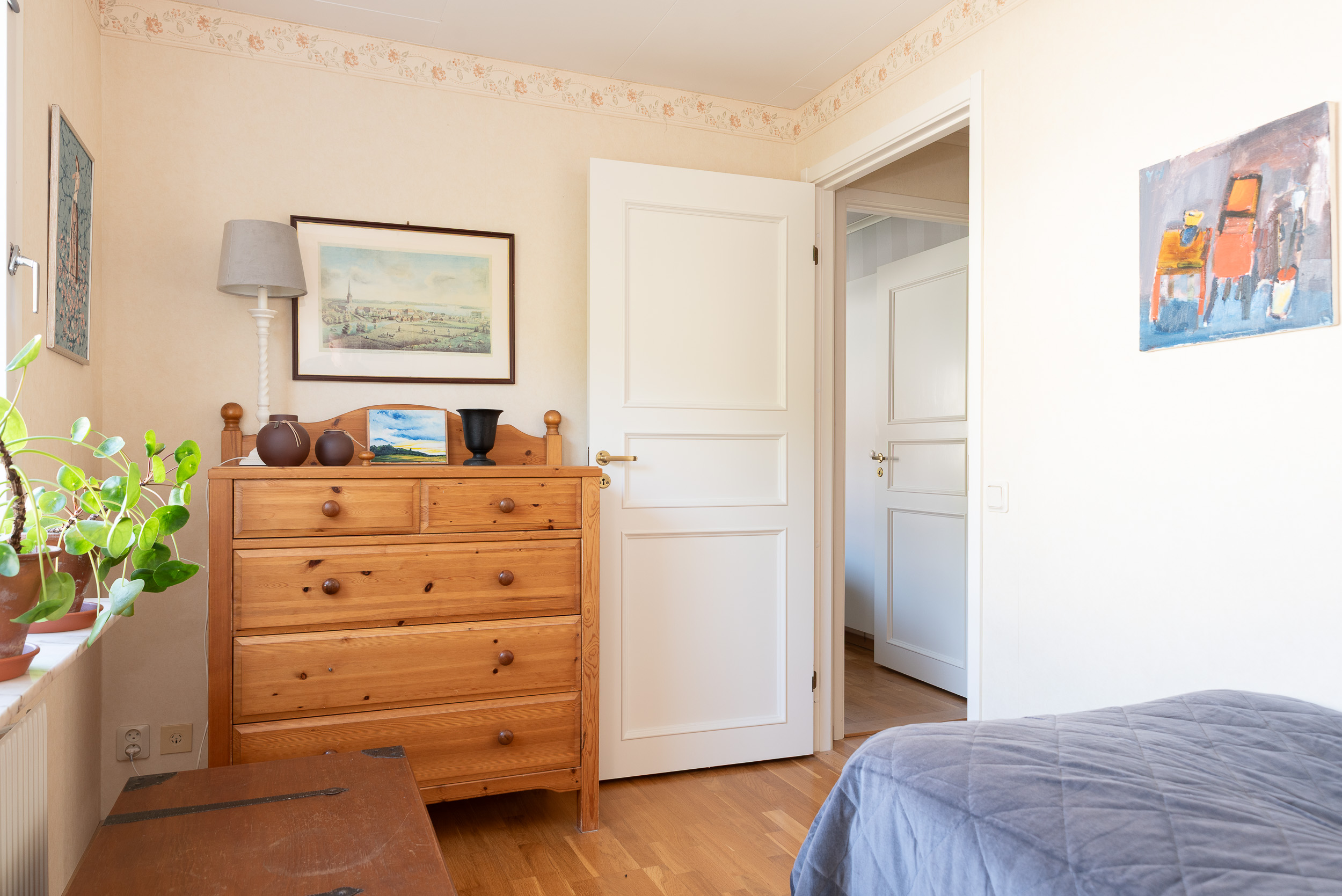 Bostadsbild från Härjedalsvägen 17, Såld i Önsta Gryta, Västerås