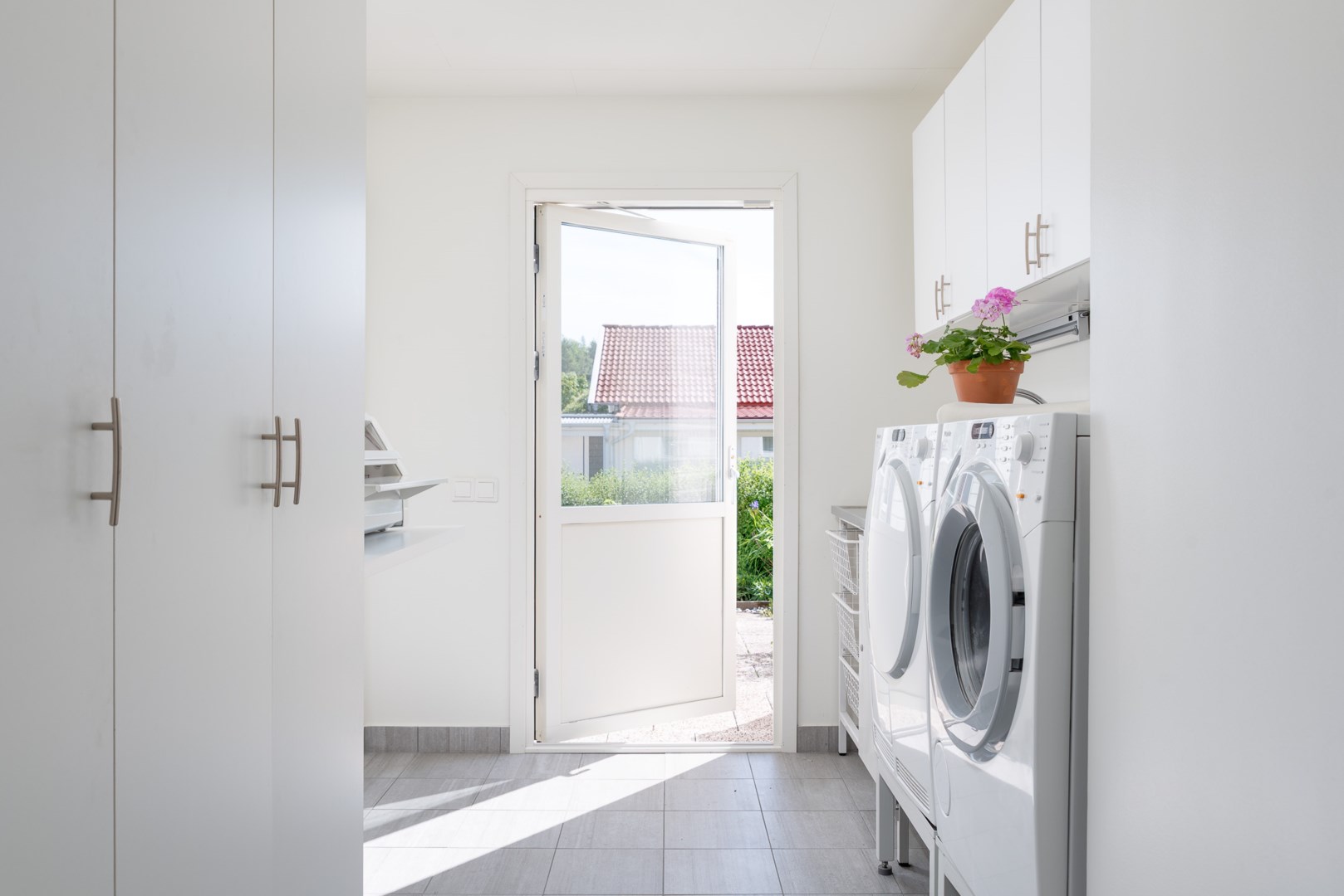 Bostadsbild från Härjedalsvägen 17, Såld i Önsta Gryta, Västerås