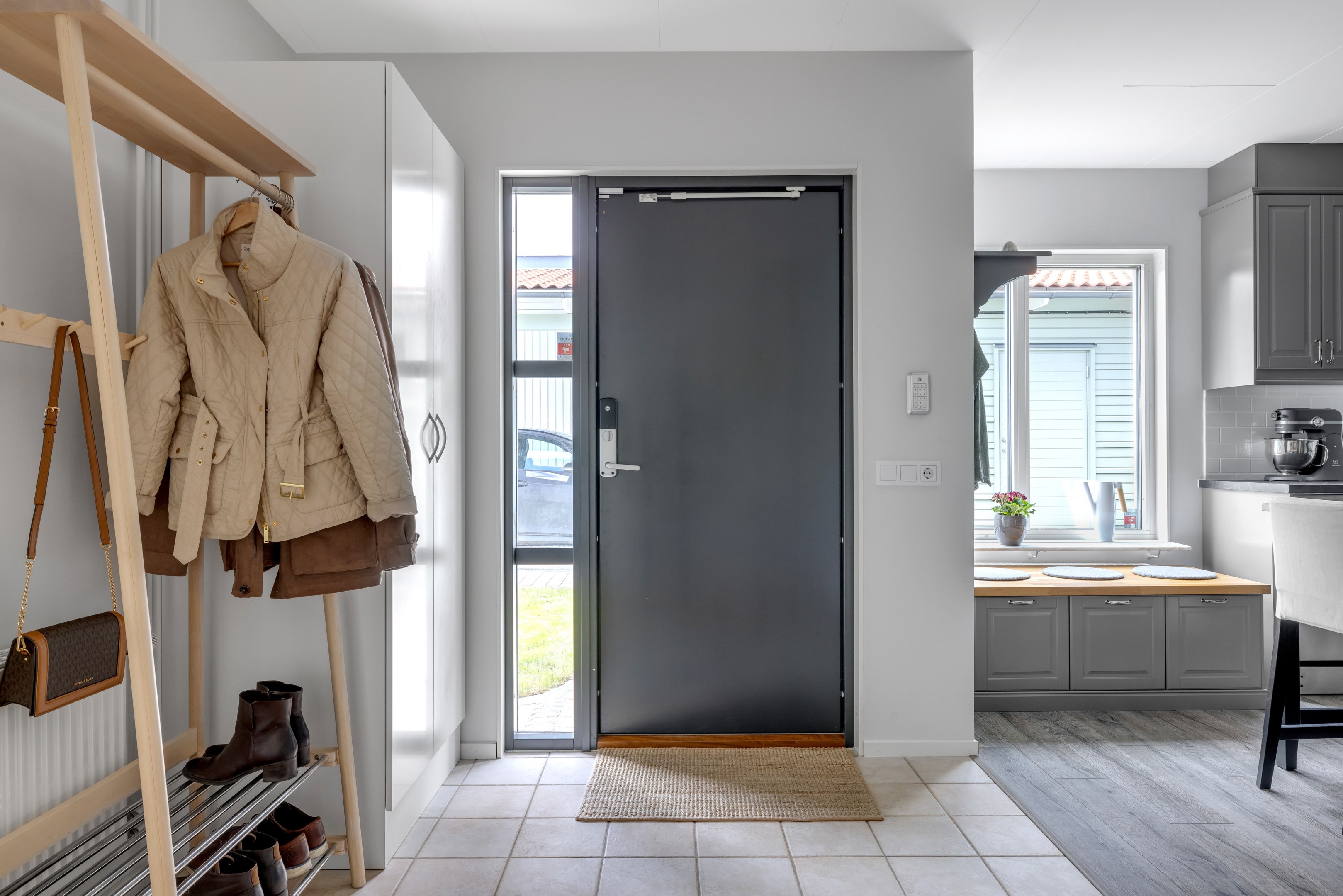 Bostadsbild från Pimpstensvägen 45, Såld i Herrhagen, Uppsala