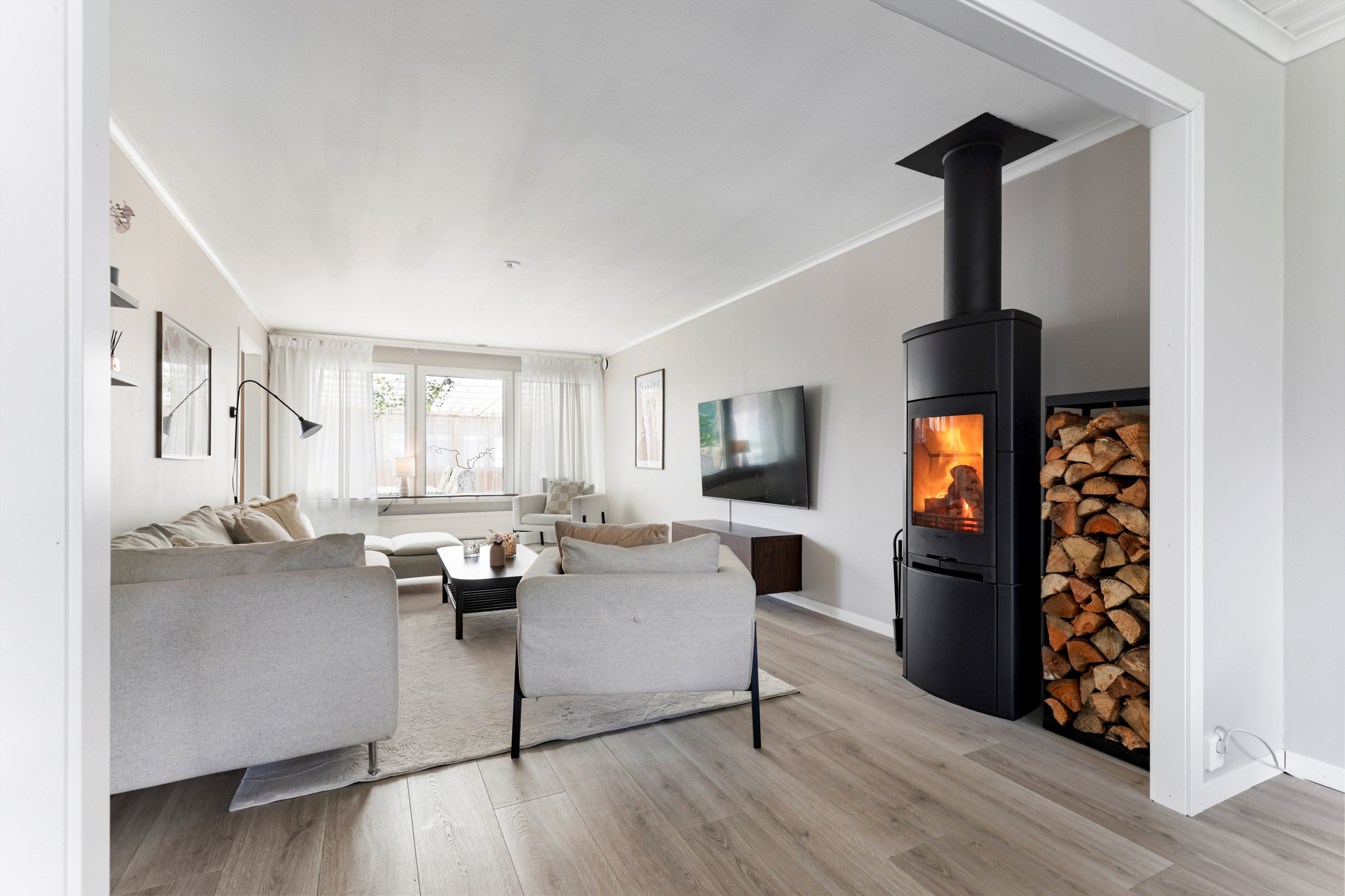 Bostadsbild från Kanalvägen 13C, Till salu i Österbybruk, Östhammar