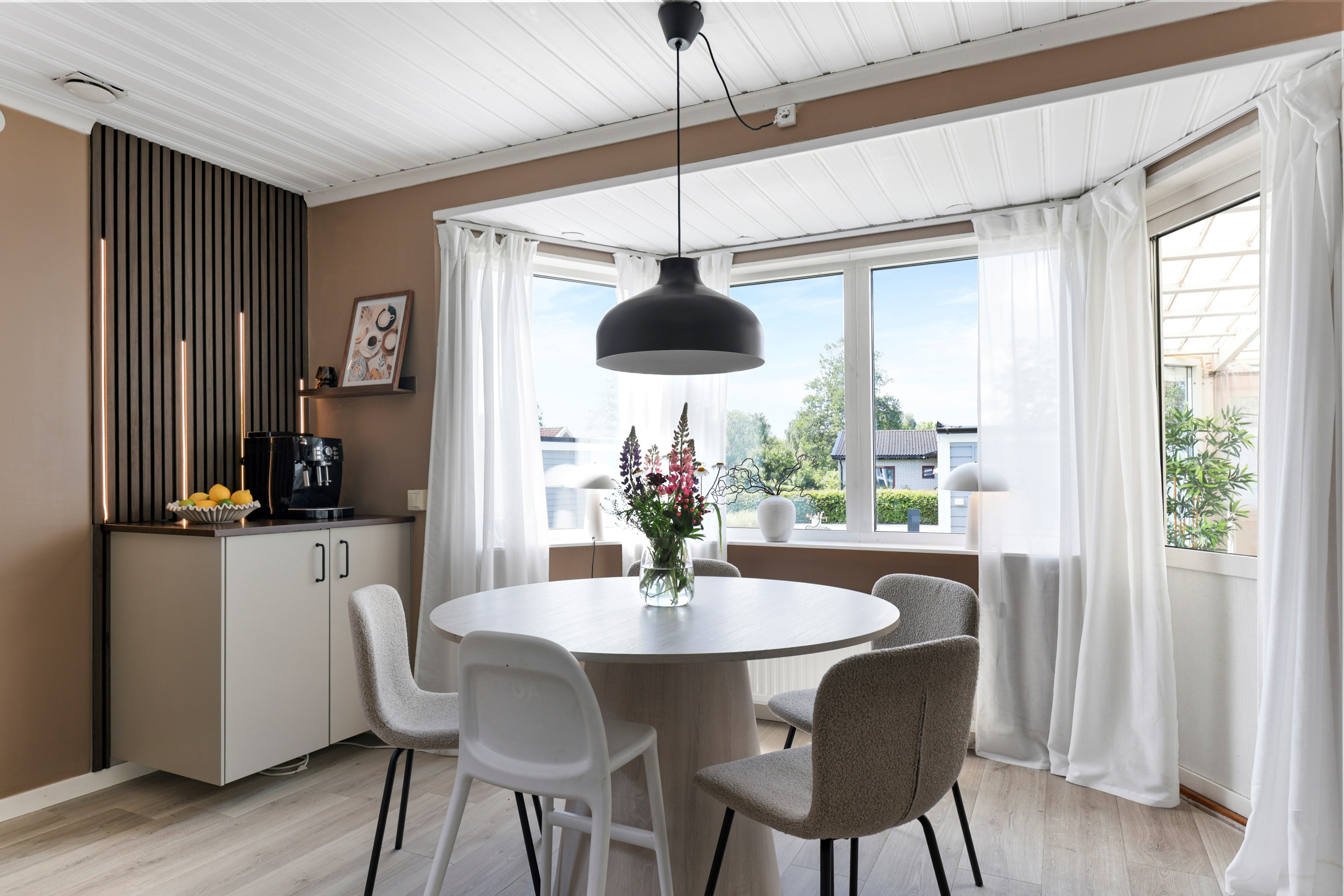 Bostadsbild från Kanalvägen 13C, Till salu i Österbybruk, Östhammar