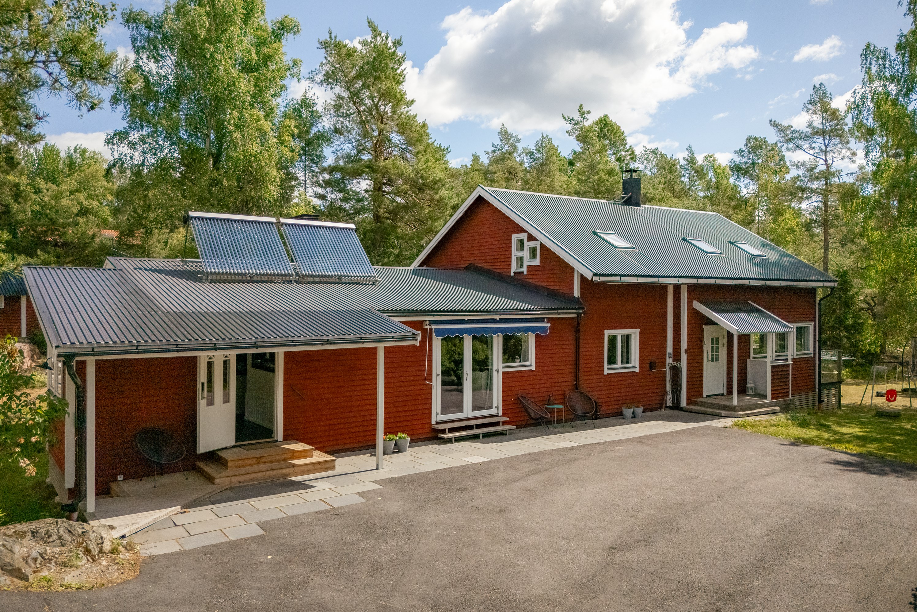 Bostadsbild från Svärtgärdsvägen 25, Såld i Ingarö - Fagerholm, Värmdö