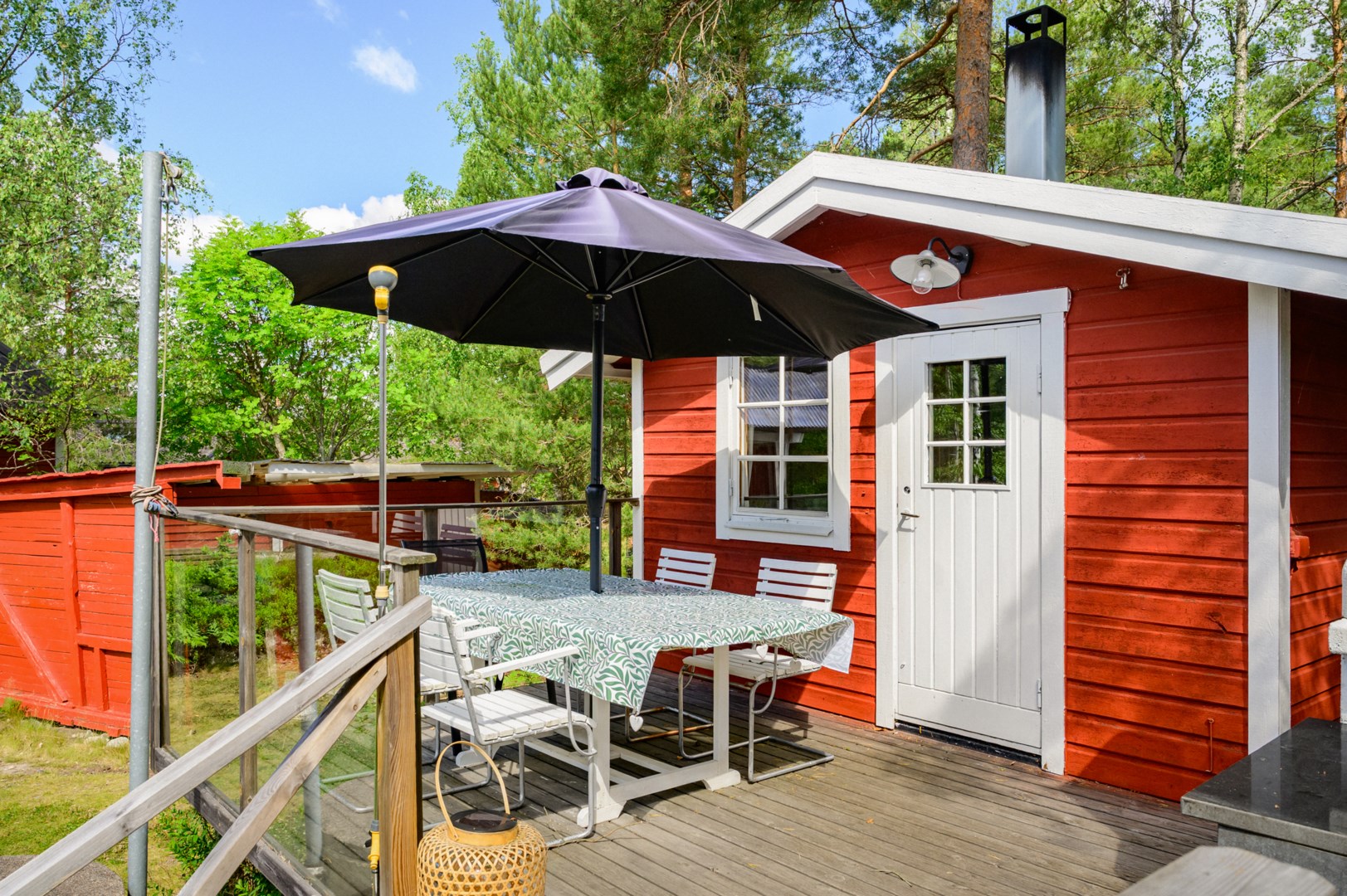 Bostadsbild från Svärtgärdsvägen 25, Såld i Fagerholm, Värmdö