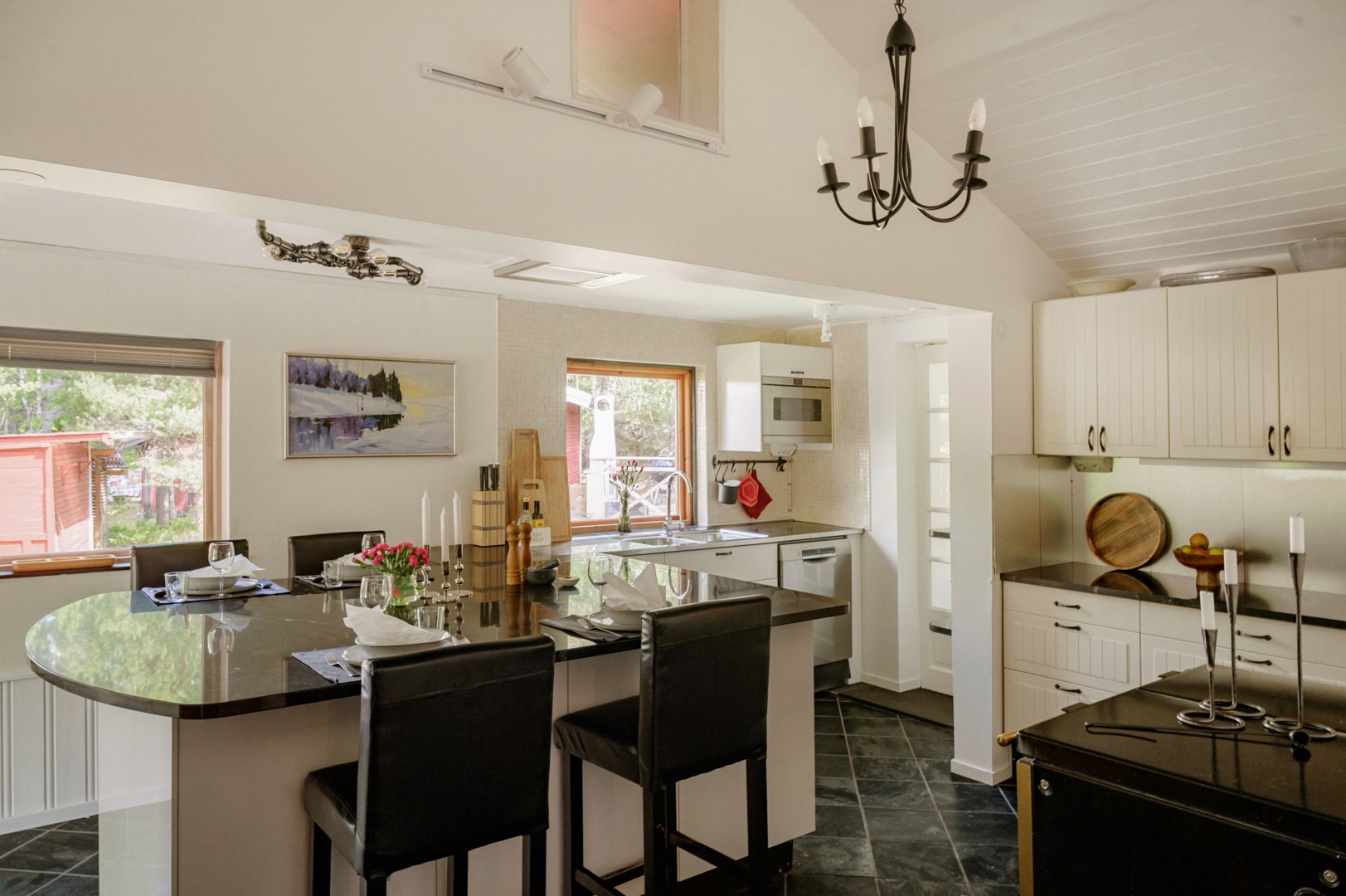 Bostadsbild från Svärtgärdsvägen 25, Såld i Fagerholm, Värmdö