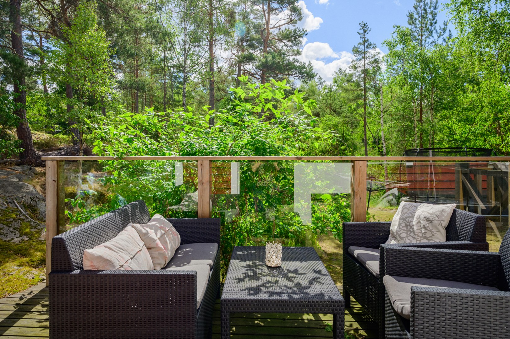 Bostadsbild från Svärtgärdsvägen 25, Såld i Fagerholm, Värmdö