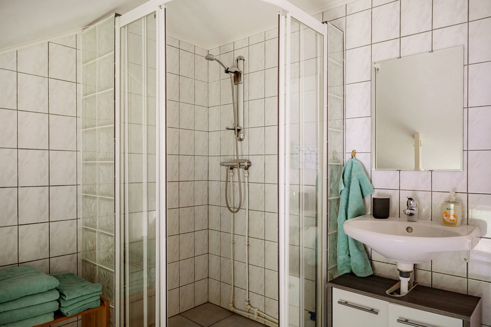 Bostadsbild från Svärtgärdsvägen 25, Såld i Fagerholm, Värmdö