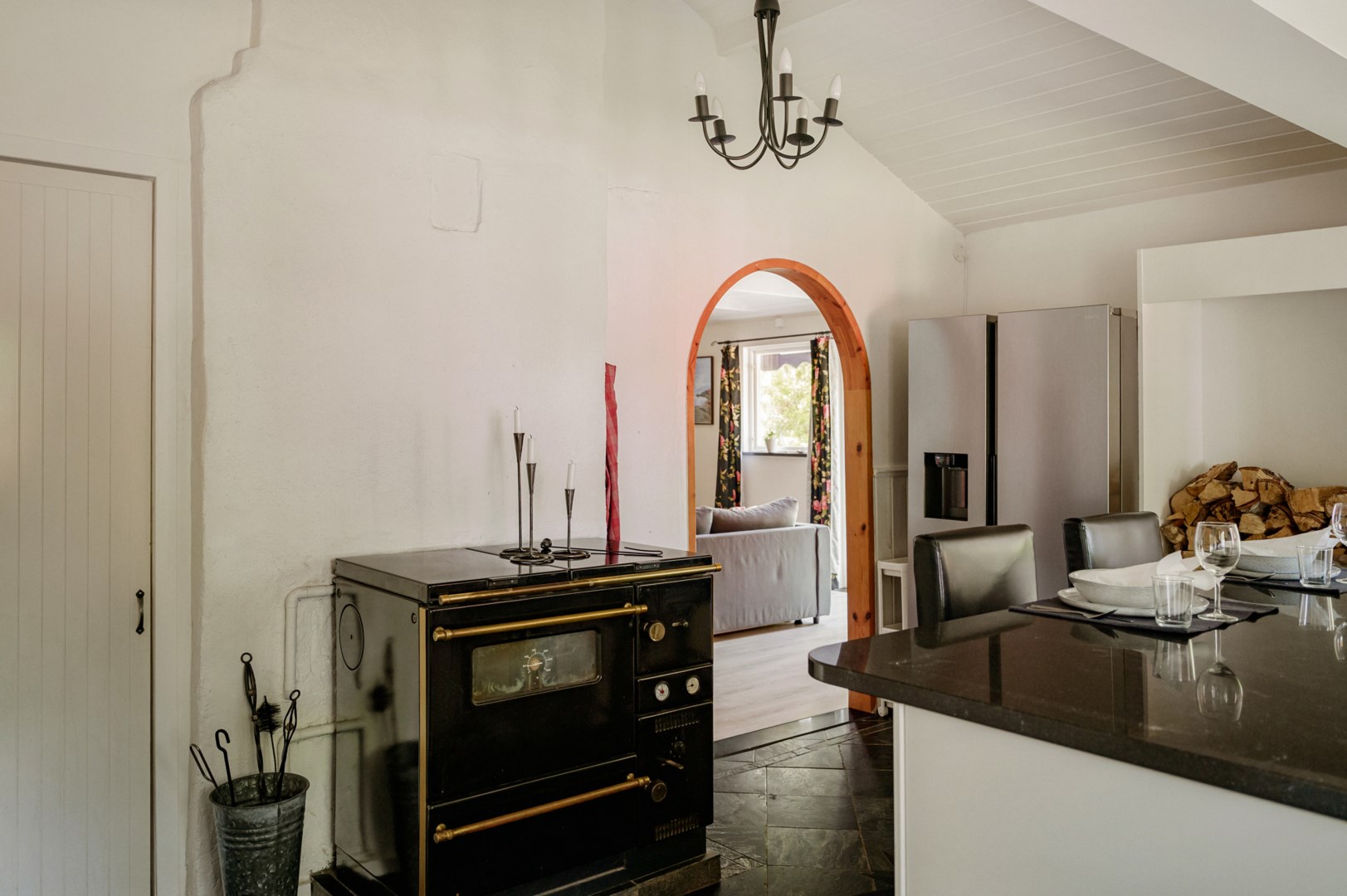 Bostadsbild från Svärtgärdsvägen 25, Såld i Fagerholm, Värmdö