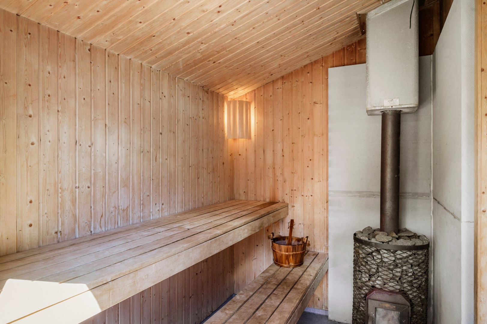 Bostadsbild från Svärtgärdsvägen 25, Såld i Fagerholm, Värmdö