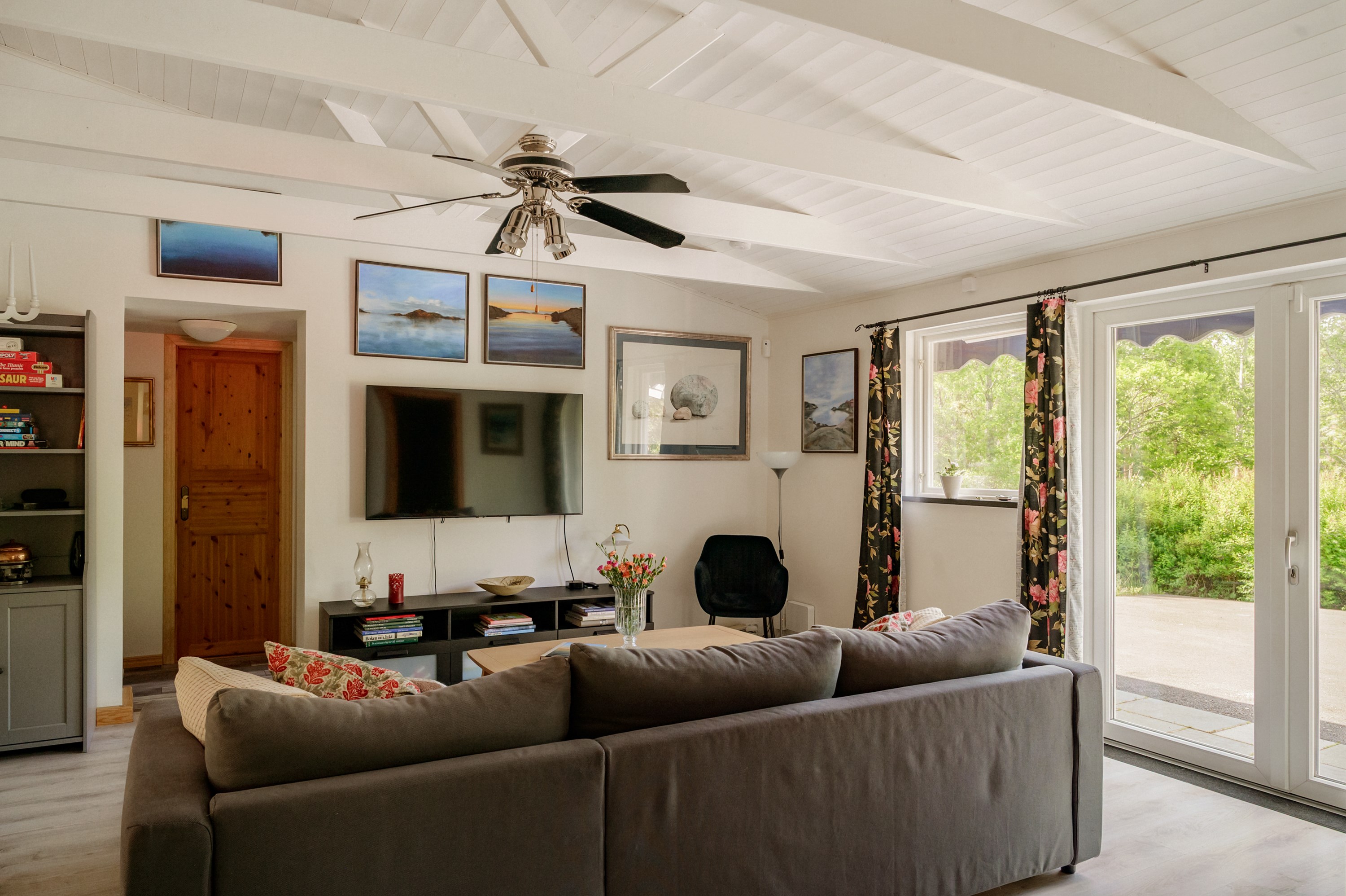 Bostadsbild från Svärtgärdsvägen 25, Såld i Ingarö - Fagerholm, Värmdö