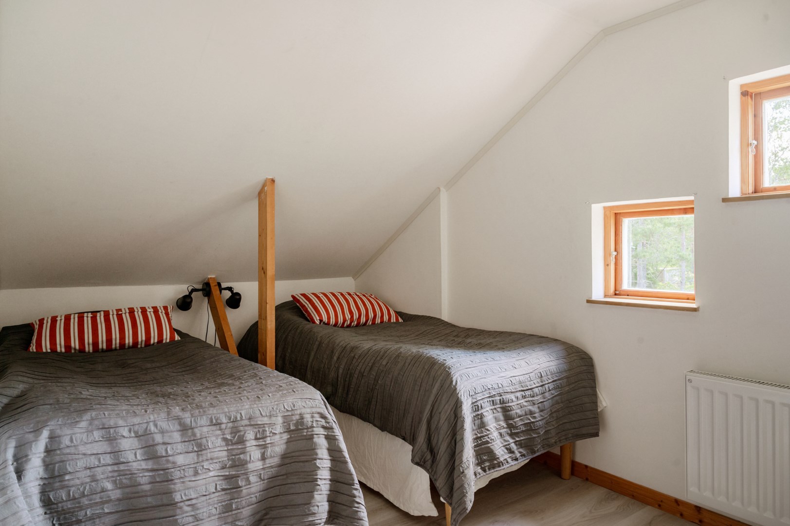 Bostadsbild från Svärtgärdsvägen 25, Såld i Fagerholm, Värmdö