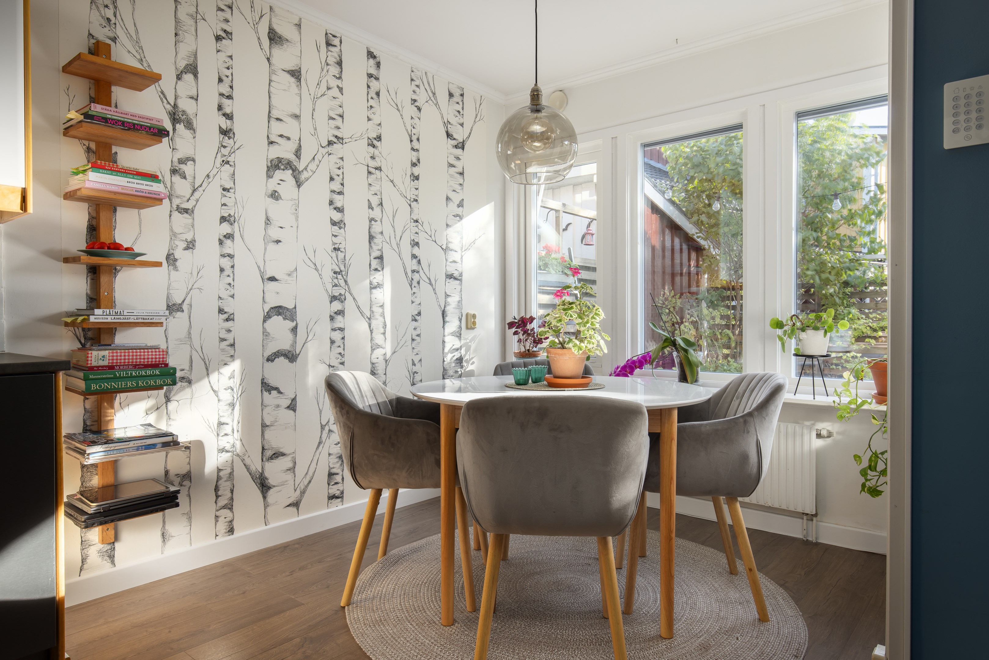 Bostadsbild från Norrholmsvägen 94, Såld i Östra Orminge, Nacka