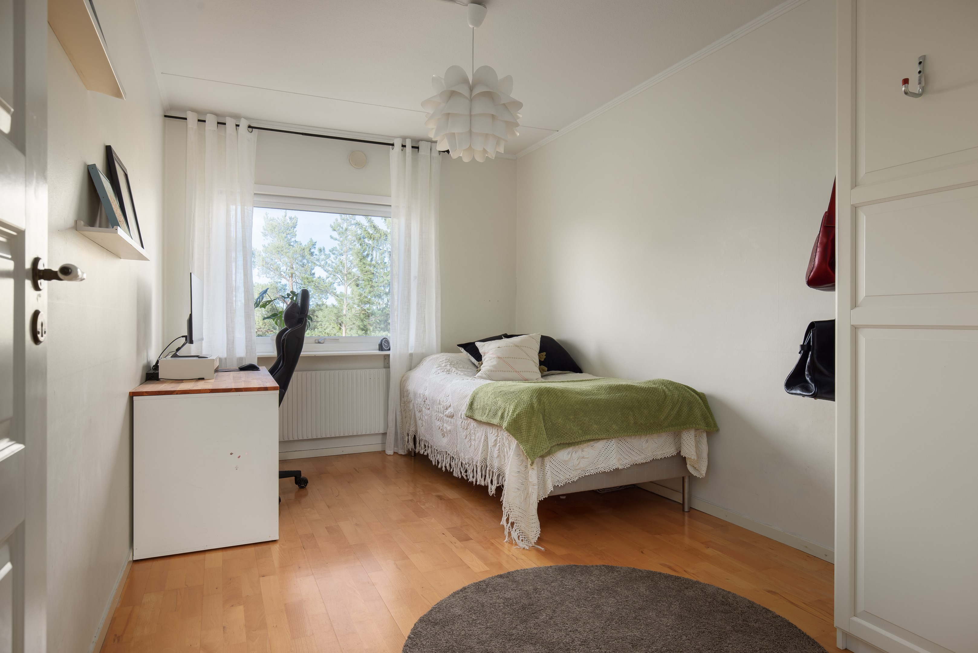 Bostadsbild från Norrholmsvägen 94, Såld i Östra Orminge, Nacka