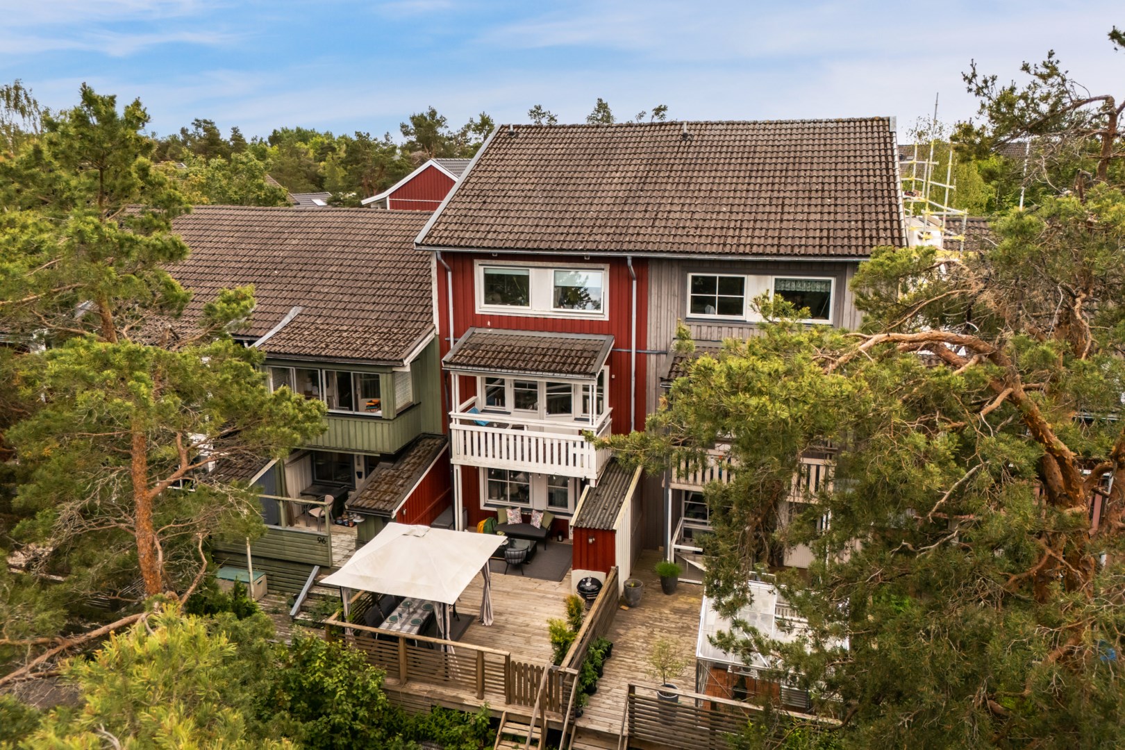 Bostadsbild från Norrholmsvägen 94, Såld i Östra Orminge, Nacka