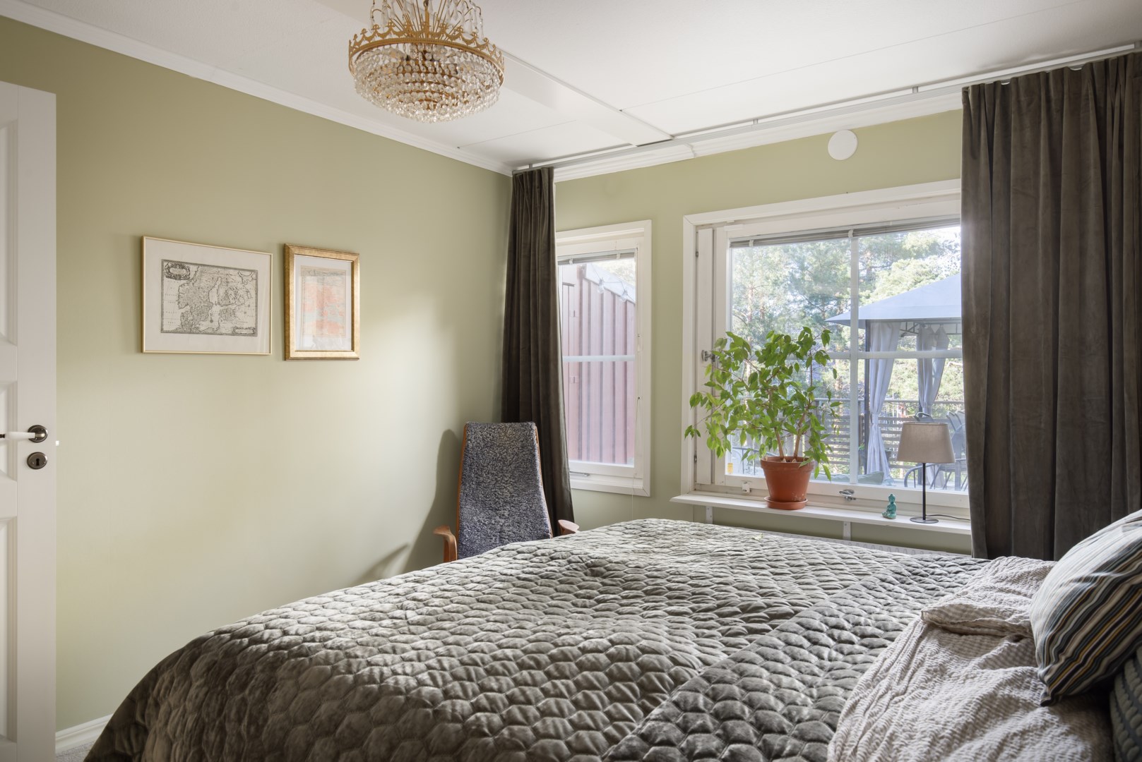 Bostadsbild från Norrholmsvägen 94, Såld i Östra Orminge, Nacka