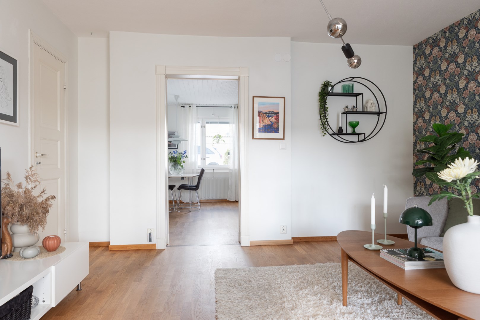 Bostadsbild från Lövstagatan 91, Såld i Malmaberg, Västerås