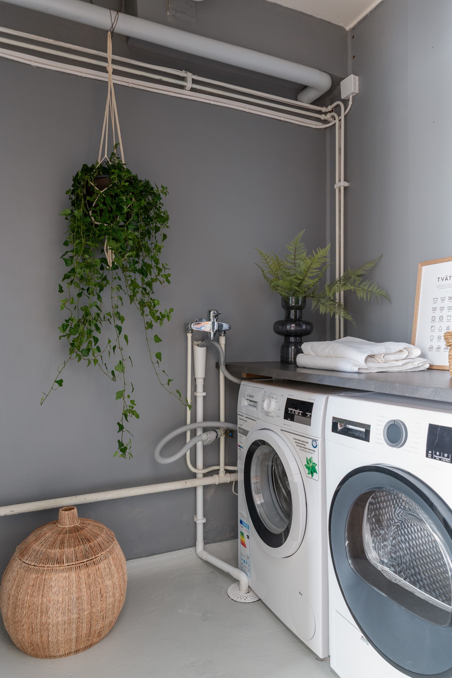 Bostadsbild från Lövstagatan 91, Såld i Malmaberg, Västerås