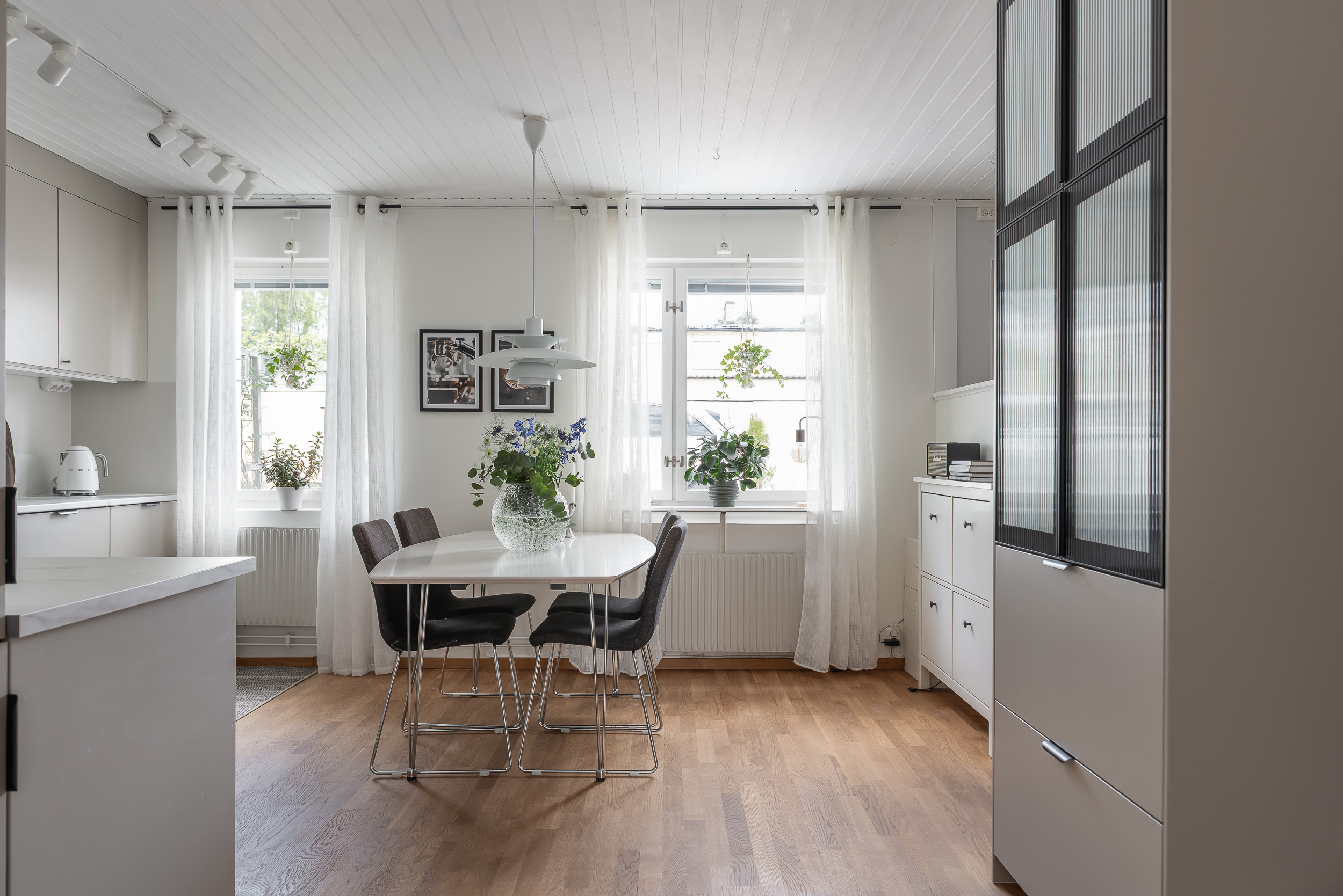 Bostadsbild från Lövstagatan 91, Såld i Malmaberg, Västerås