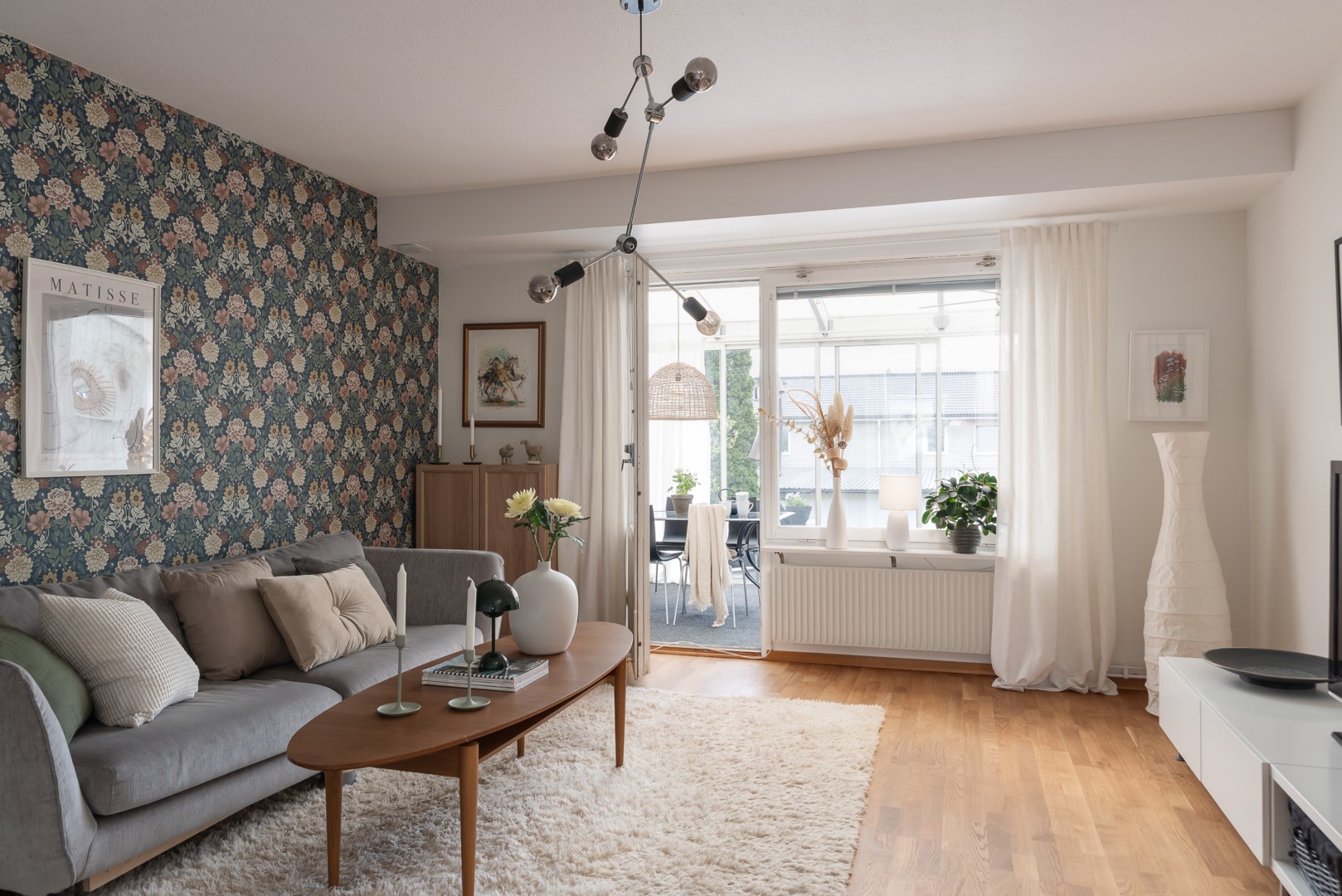 Bostadsbild från Lövstagatan 91, Såld i Malmaberg, Västerås