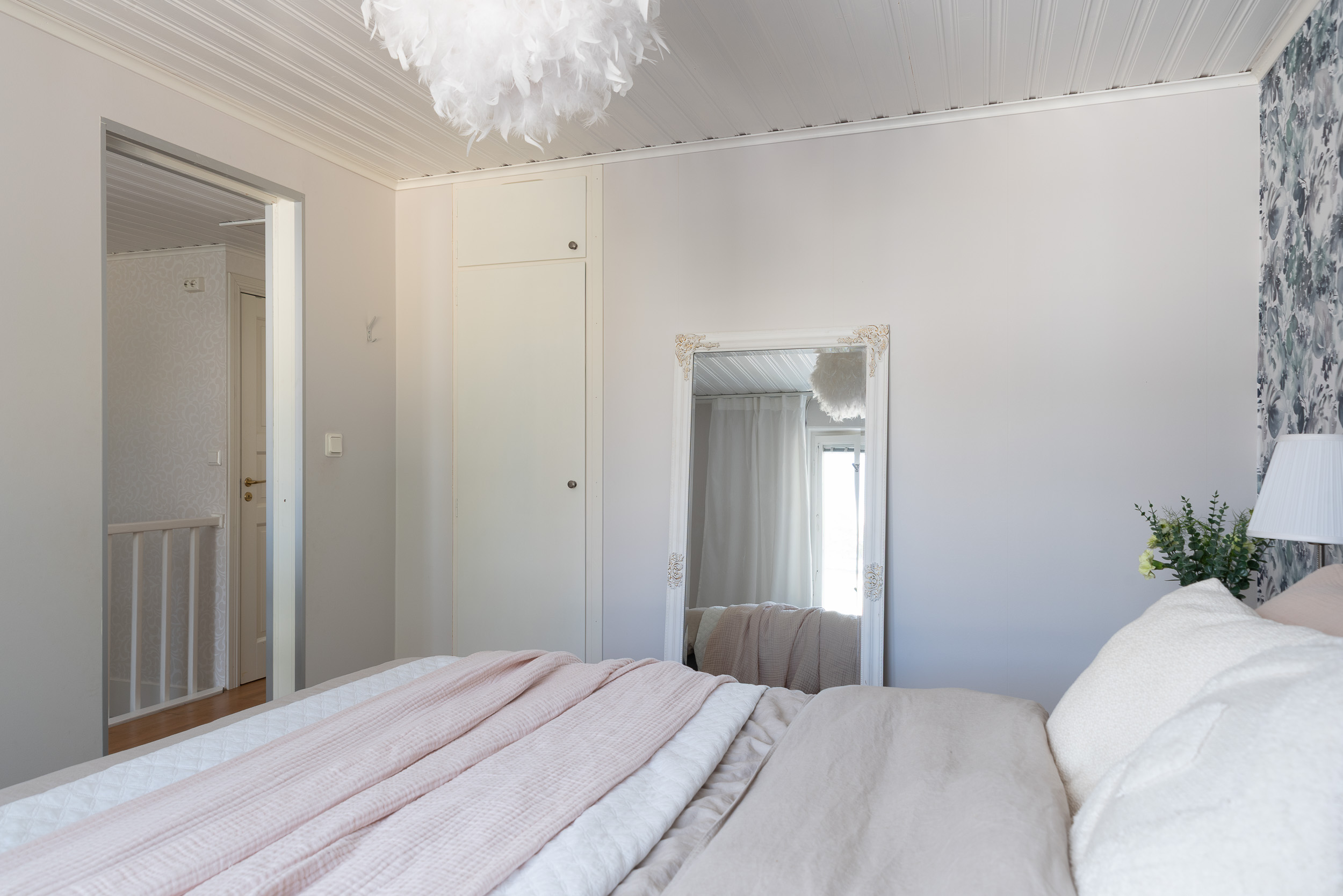 Bostadsbild från Lövstagatan 91, Såld i Malmaberg, Västerås