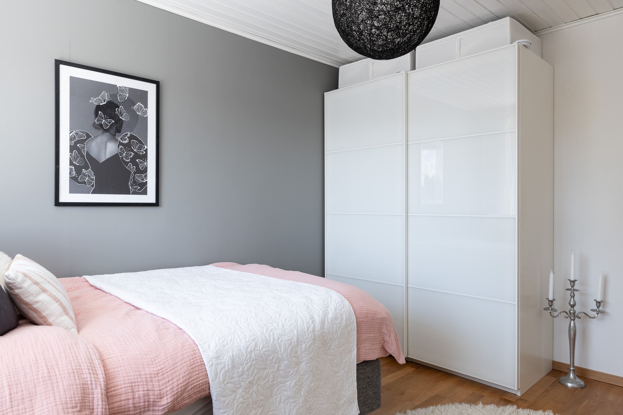 Bostadsbild från Lövstagatan 91, Såld i Malmaberg, Västerås