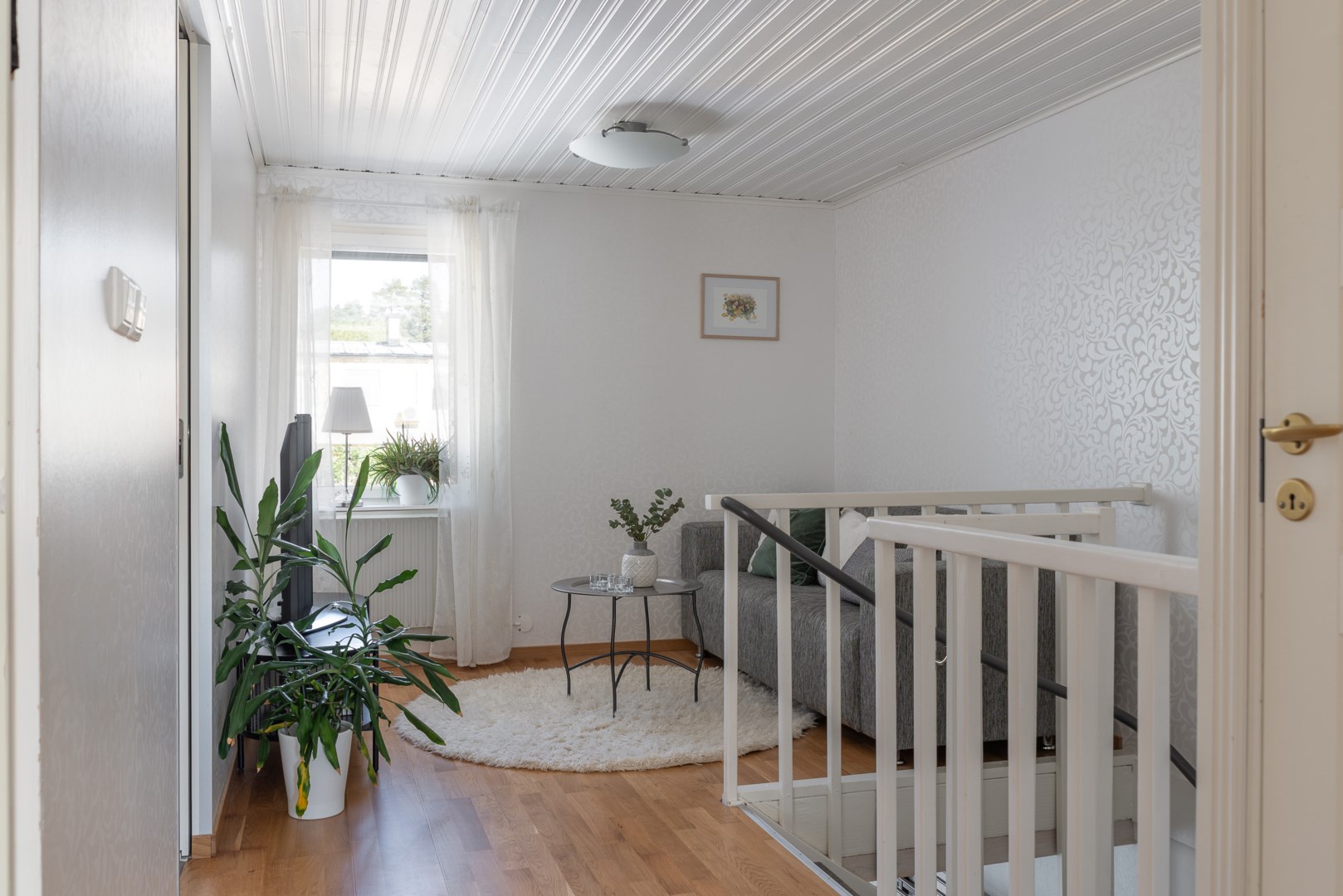 Bostadsbild från Lövstagatan 91, Såld i Malmaberg, Västerås