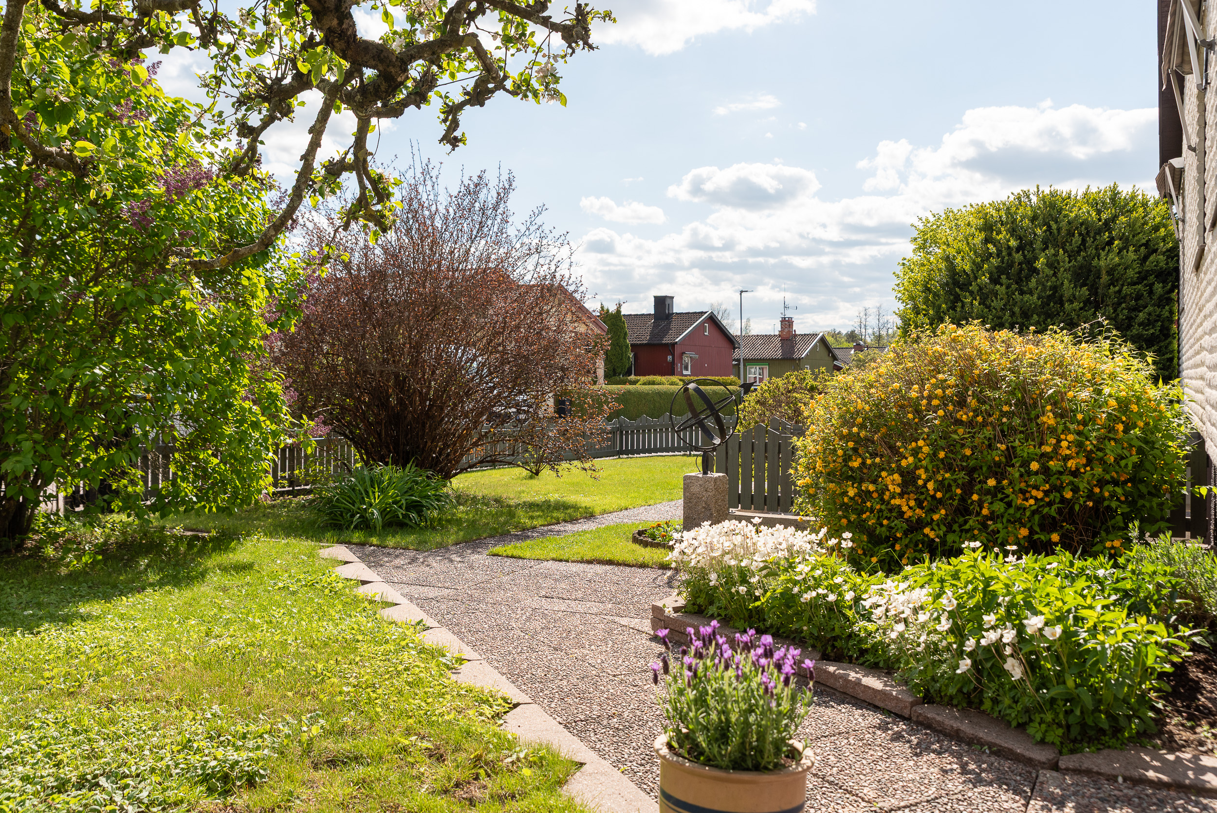 Bostadsbild från Falkvägen 2, Såld i Vega, Västerås