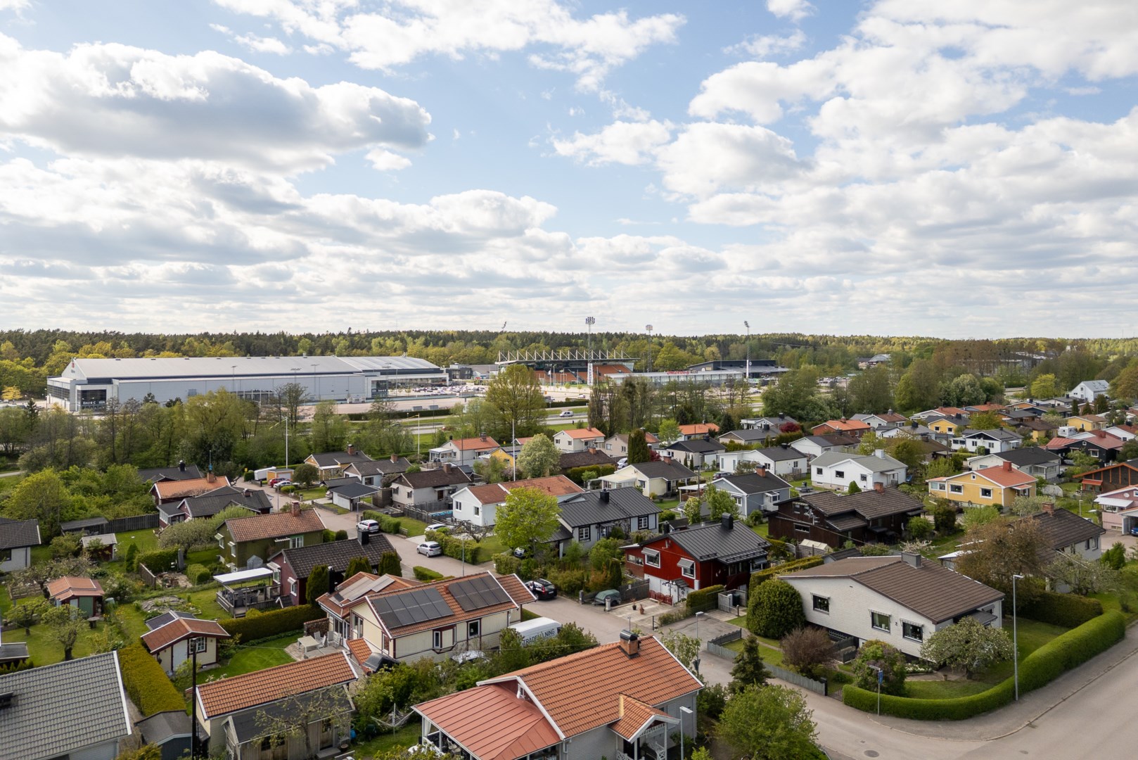 Bostadsbild från Falkvägen 2, Såld i Vega, Västerås