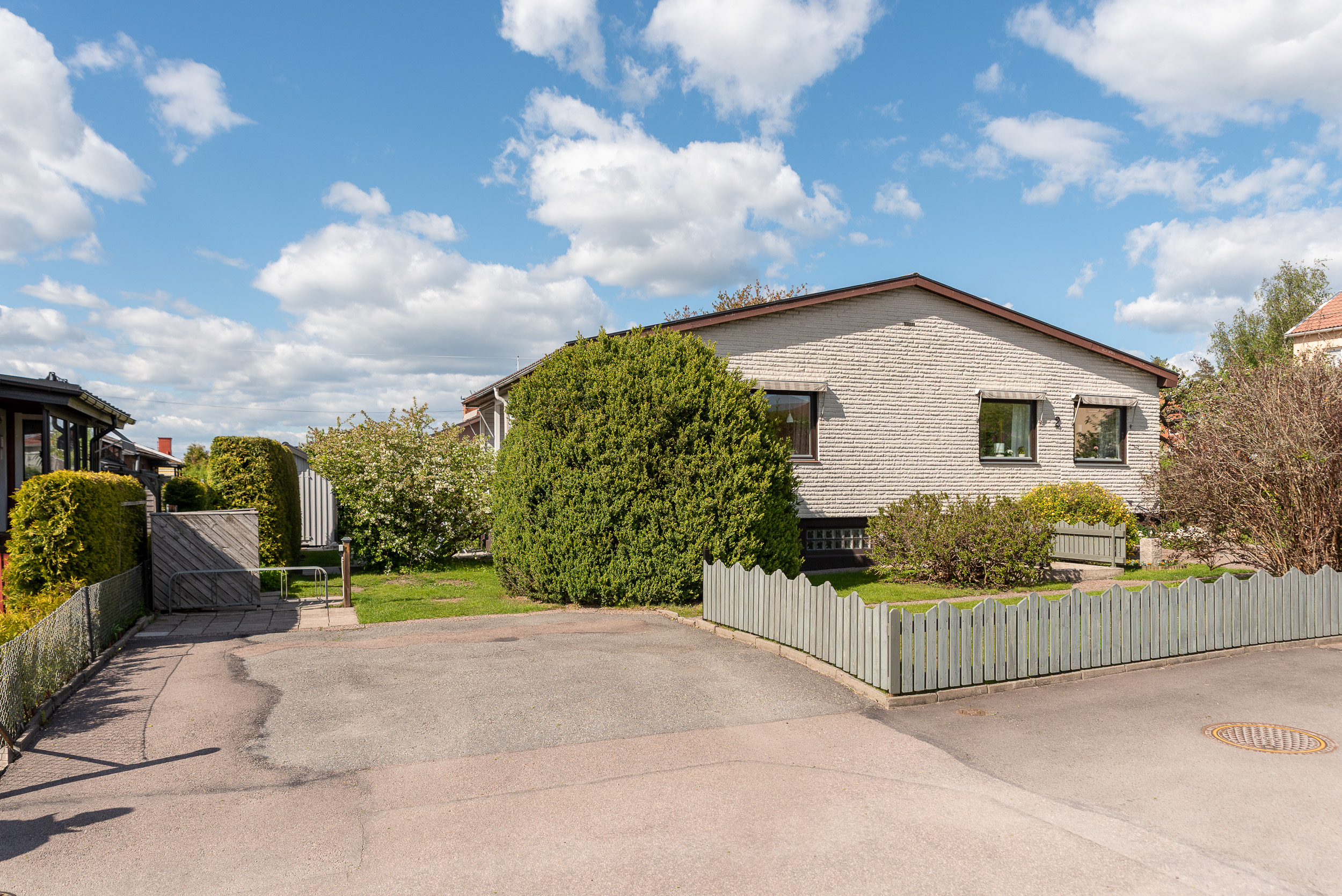 Bostadsbild från Falkvägen 2, Såld i Vega, Västerås