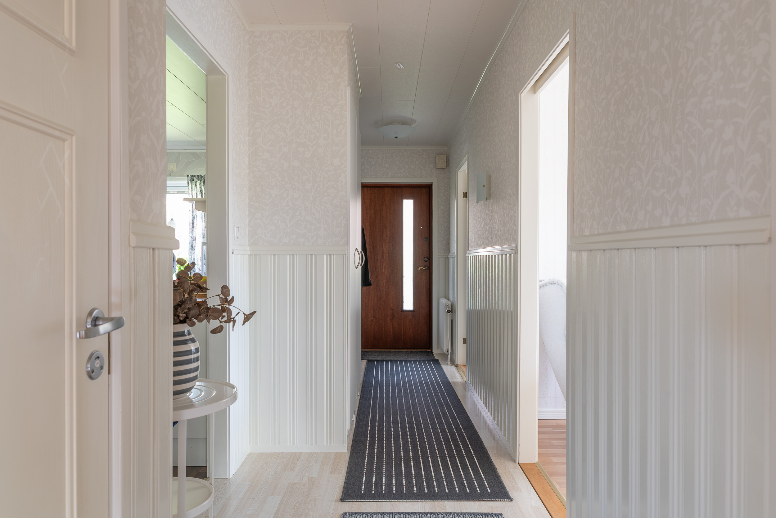 Bostadsbild från Falkvägen 2, Såld i Vega, Västerås