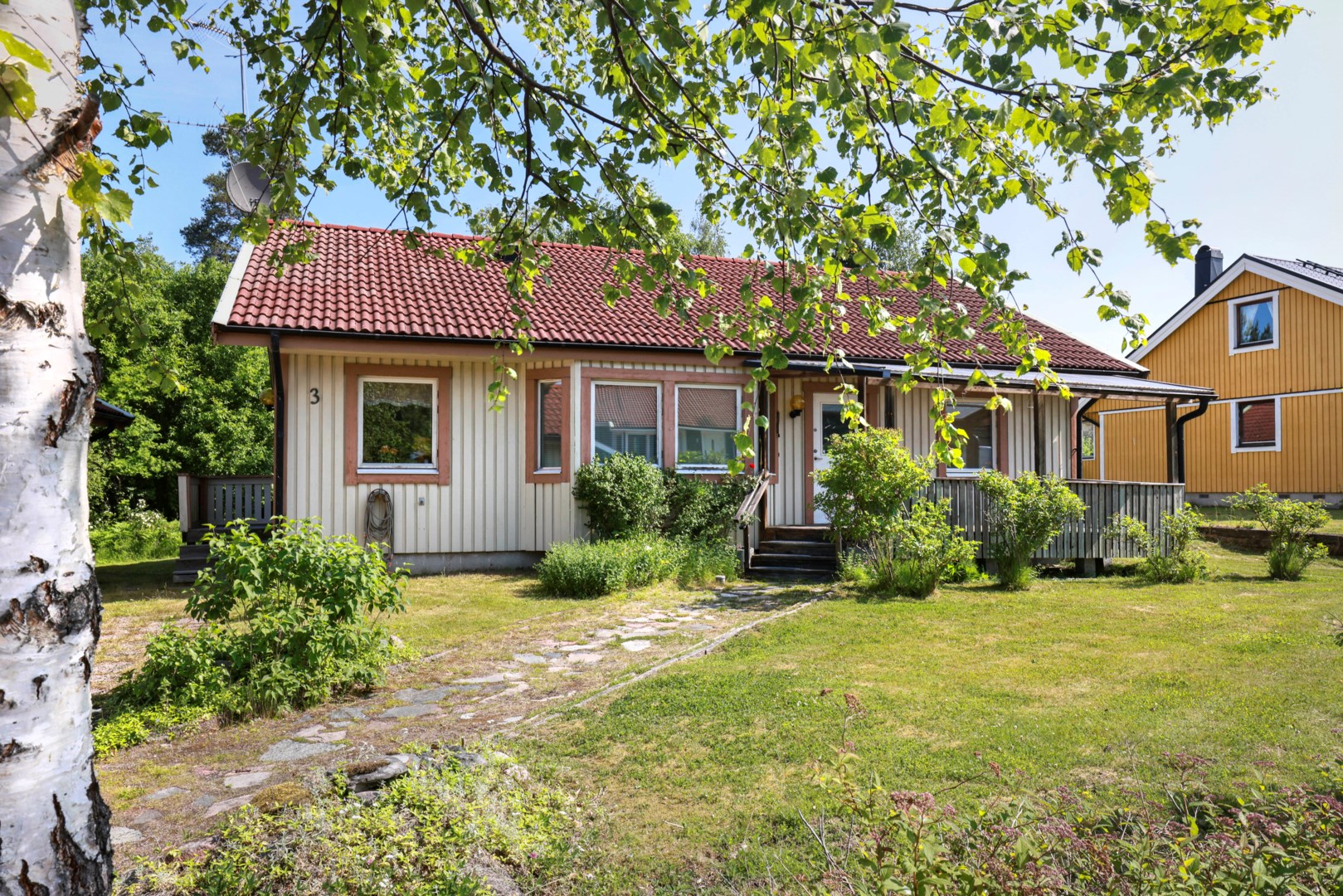 Bostadsbild från Tjädergatan 3, Såld i Östhammar, Östhammar