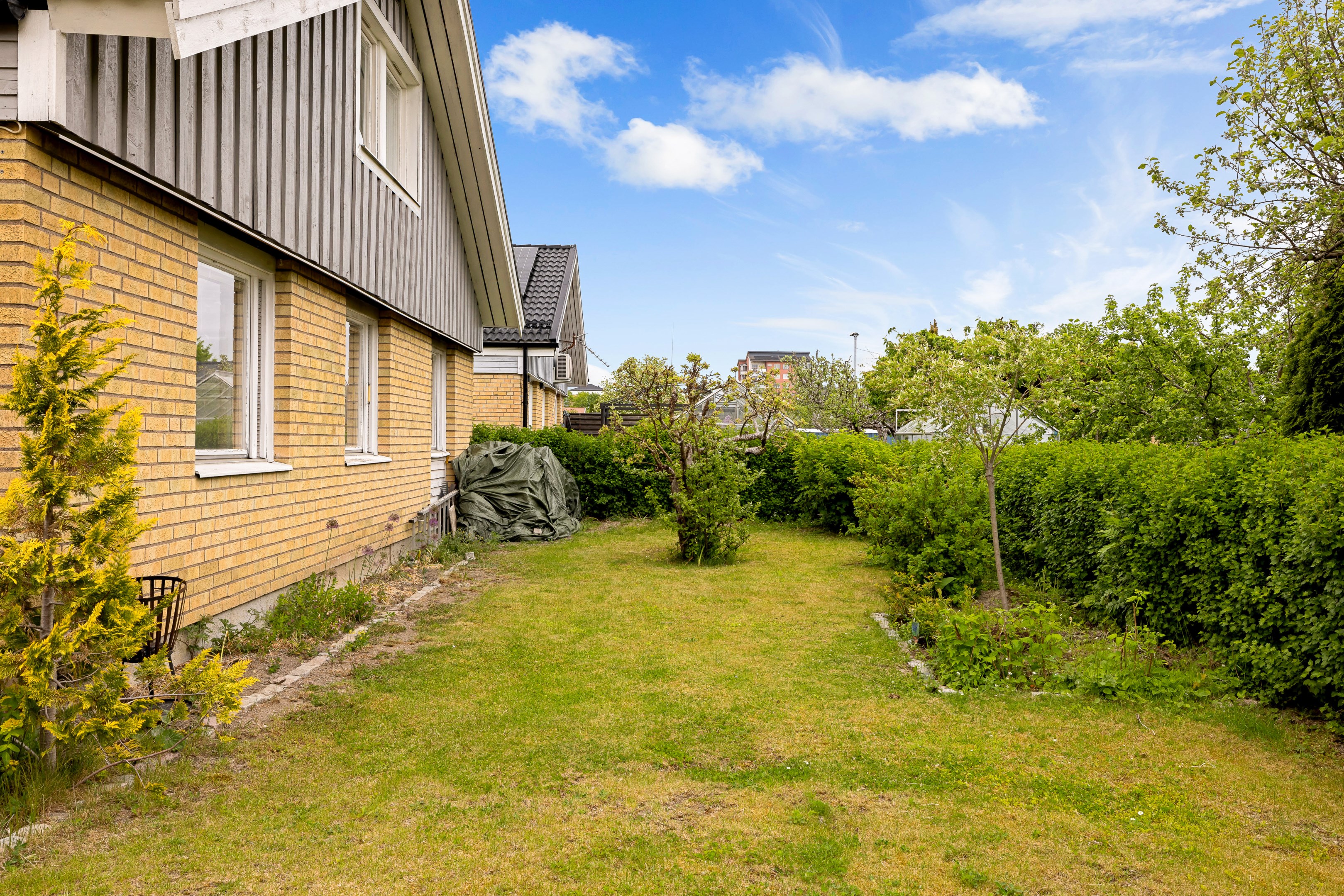 Bostadsbild från Värnlundsgatan 15, Kommande i Nyby, Uppsala