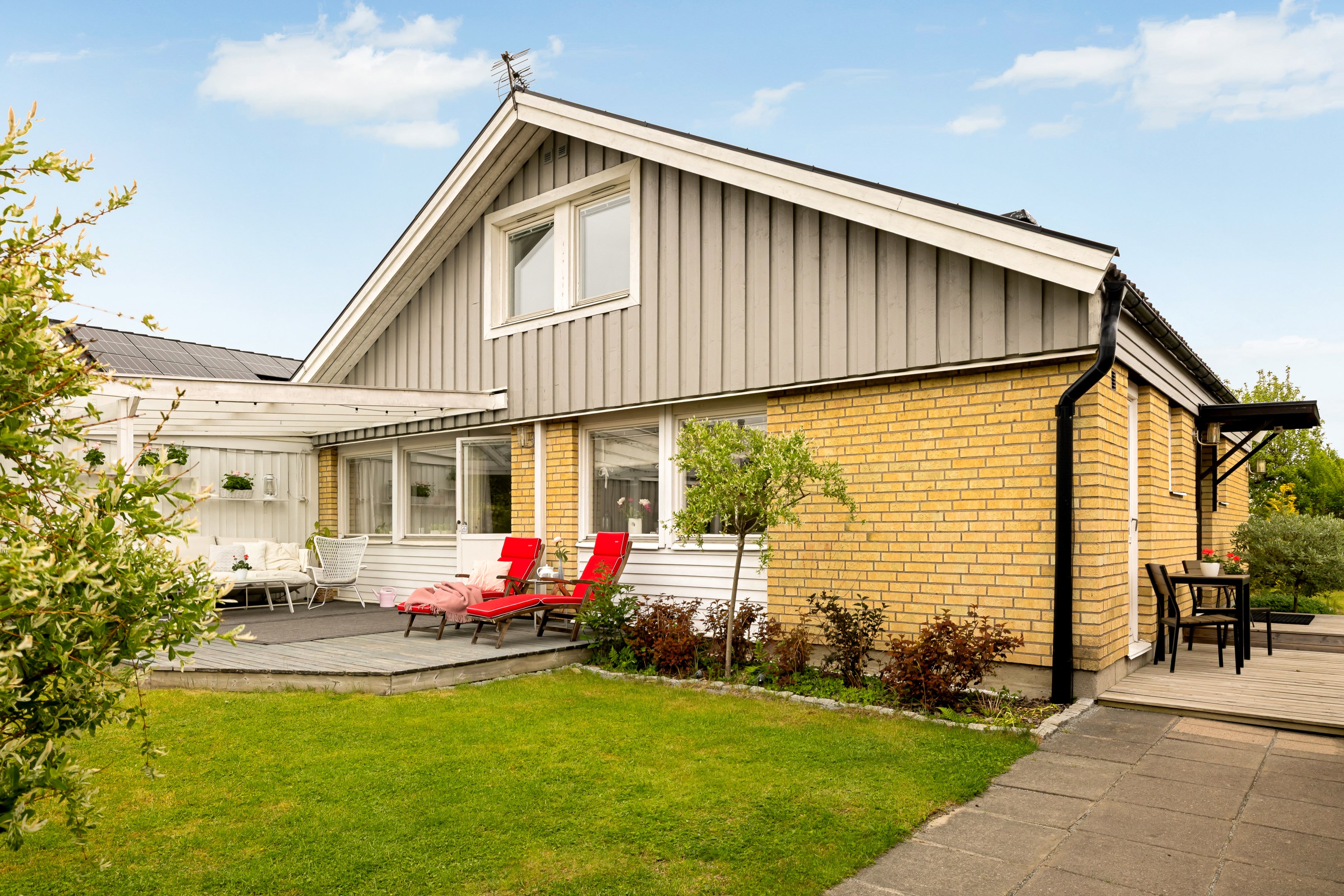 Bostadsbild från Värnlundsgatan 15, Kommande i Nyby, Uppsala