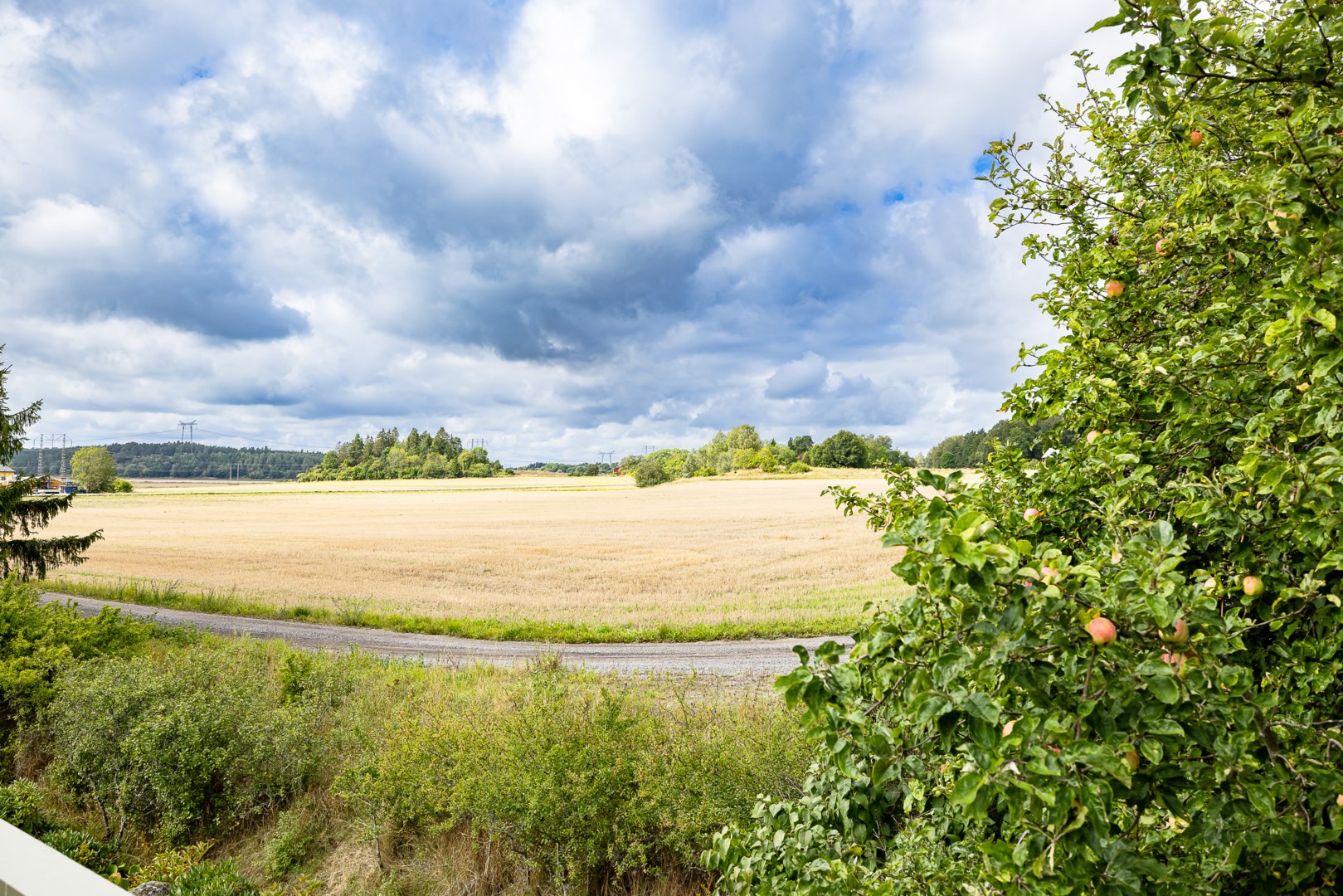 Bostadsbild från Hjälsta Bälsunda 21 & 22, Kommande i Örsundsbro, Enköping