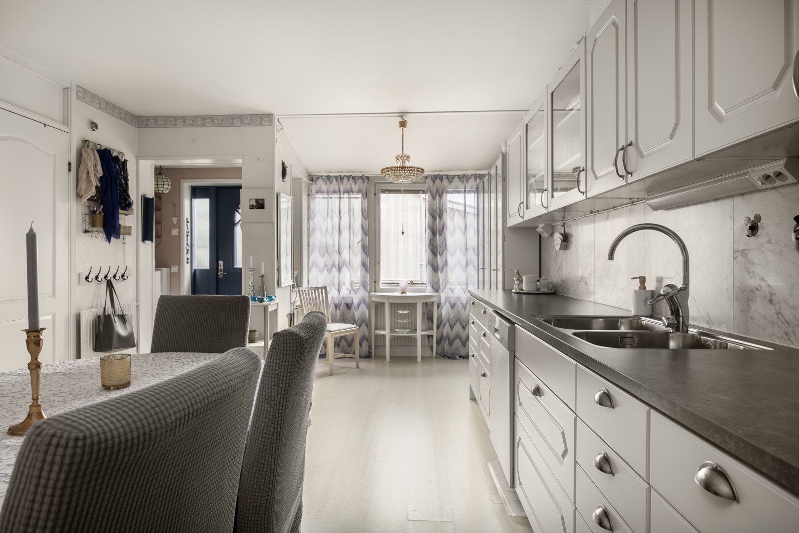 Bostadsbild från Storholmsvägen 178, Till salu i Östra Orminge, Nacka