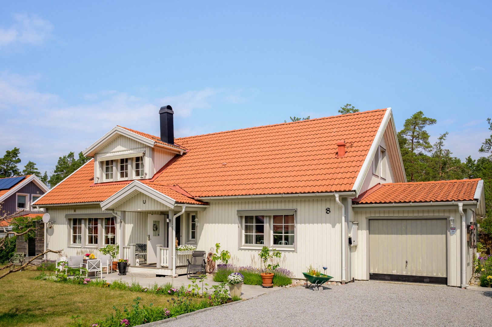 Bostadsbild från Astrakanvägen 8, Såld i Torshäll, Värmdö